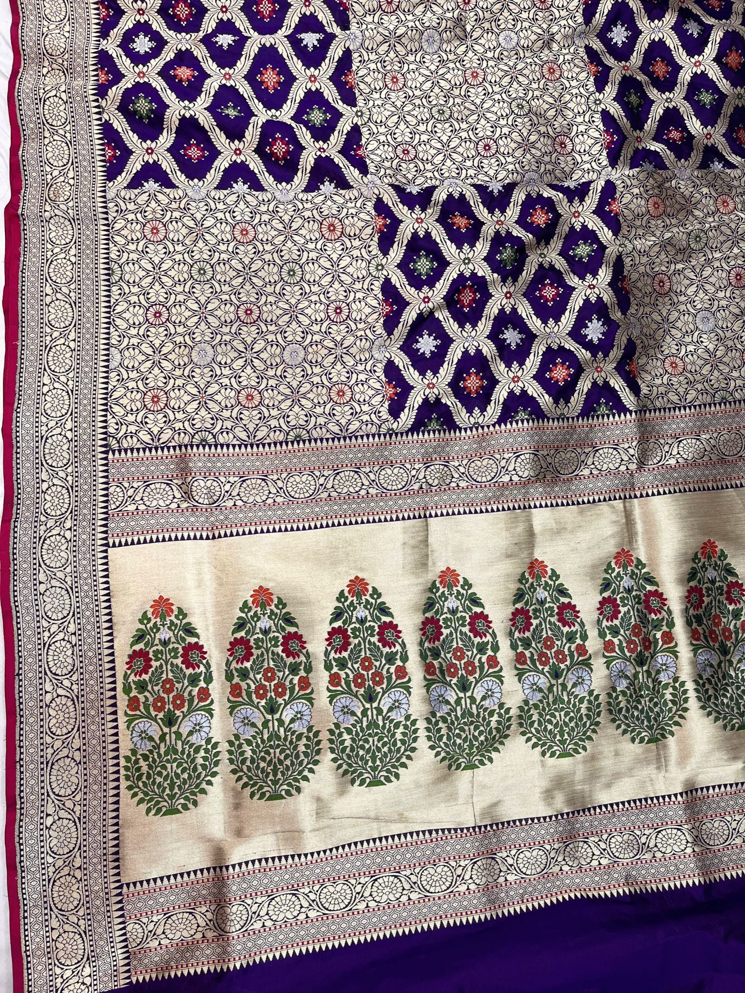 Pure Katan Silk Handloom Banarasi Saree - Brocade Jaal With Meenakari