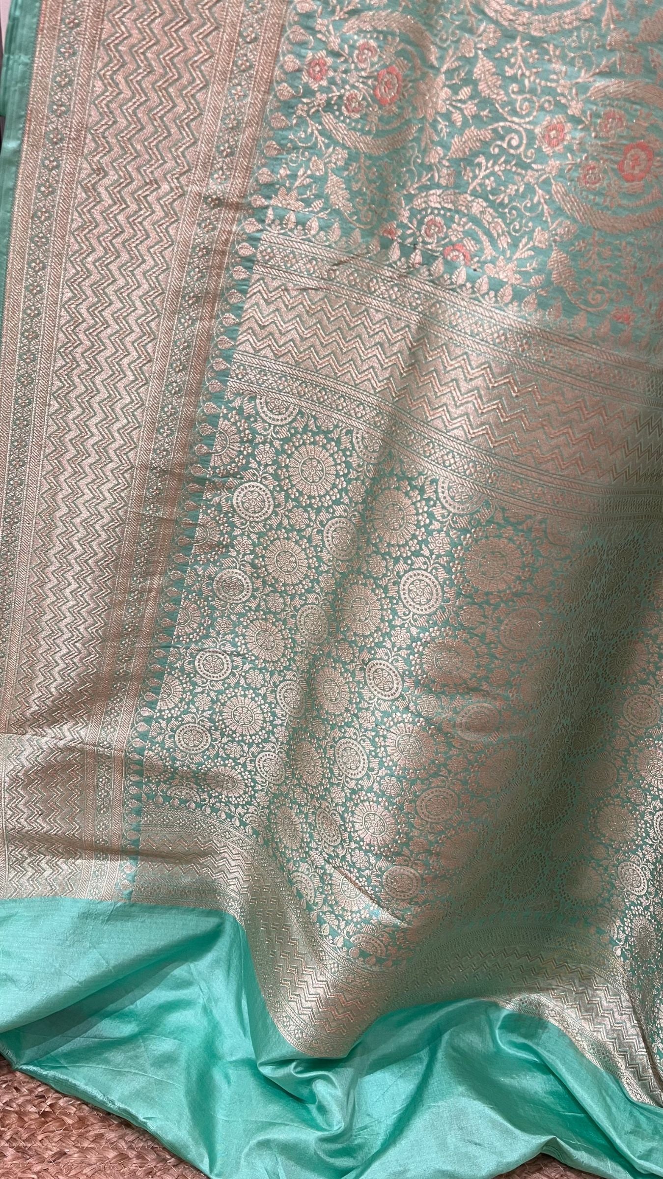 Pure Katan Silk Handloom Banarasi Saree - Tanchui Brocade Meena