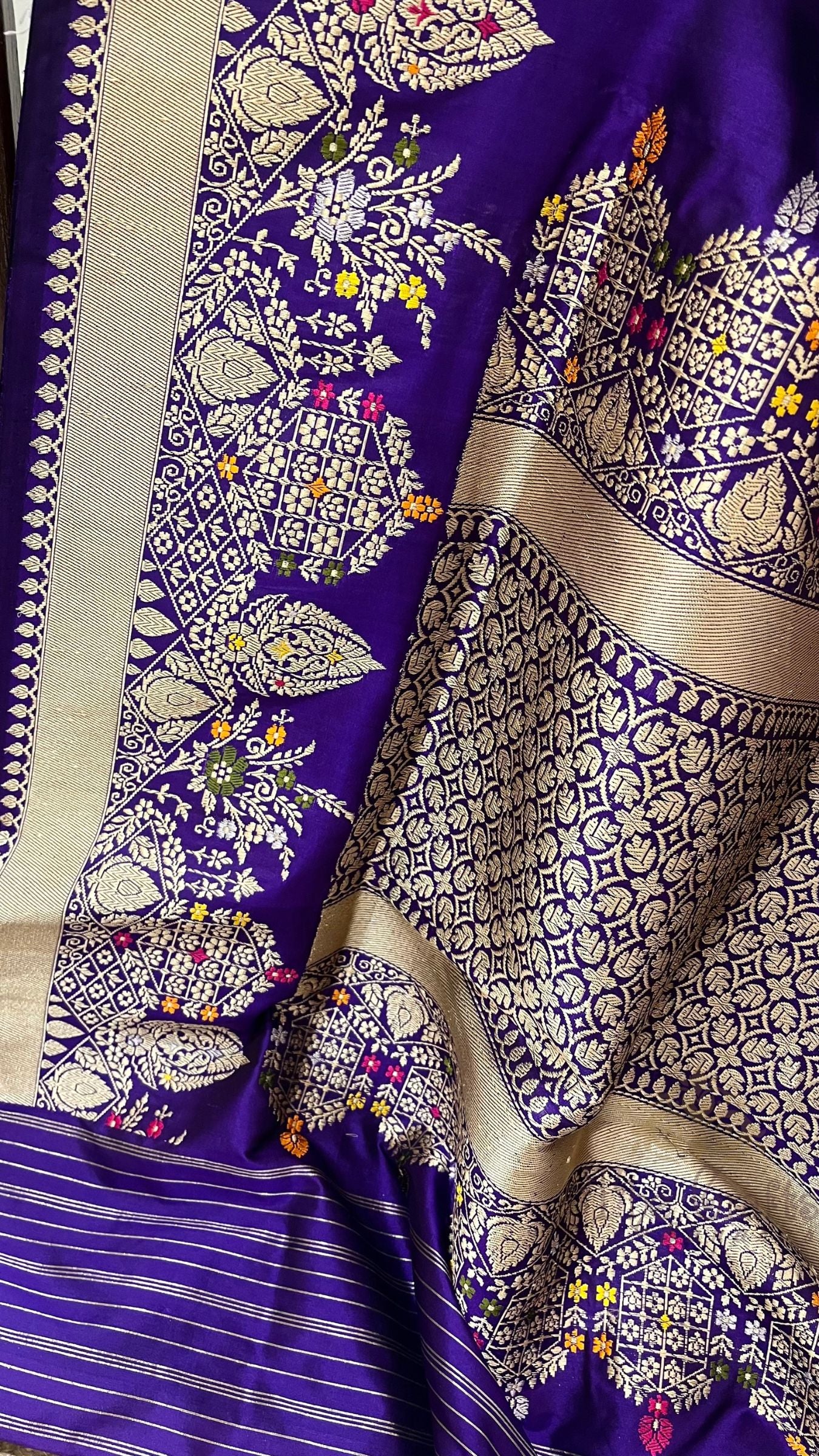 Pure Katan Silk Handloom Banarasi Saree - Kadhua Tanchui Brocade Meena