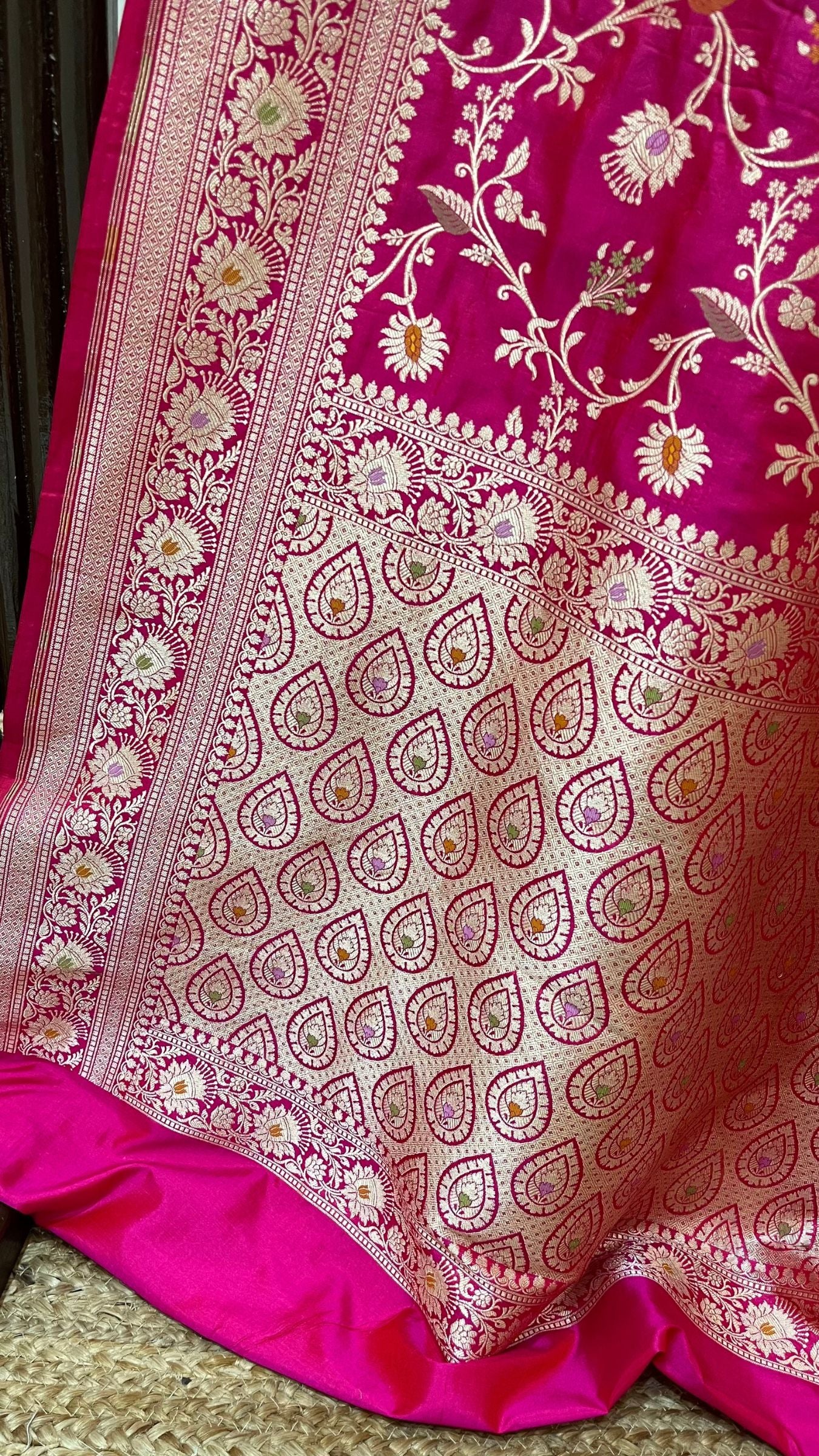 Pure Katan Silk Handloom Banarasi Saree - Jaal With Meenakari