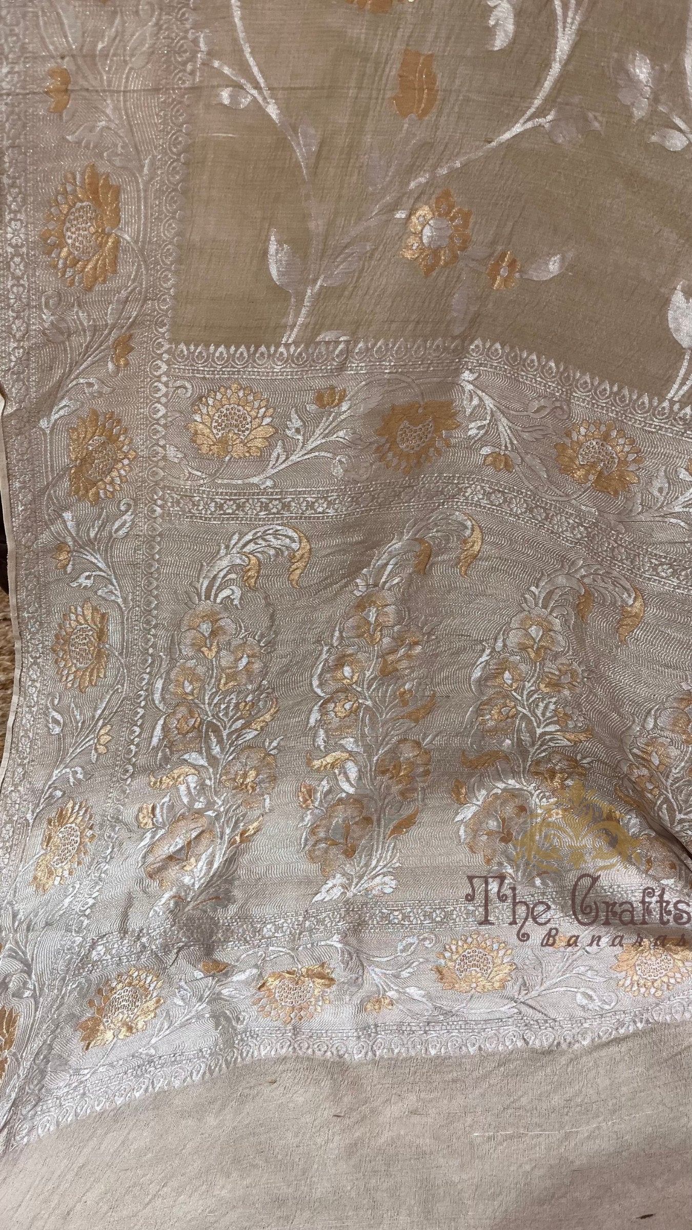 Tussar Georgette Handloom Banarasi Saree - Jaal with Meenakari