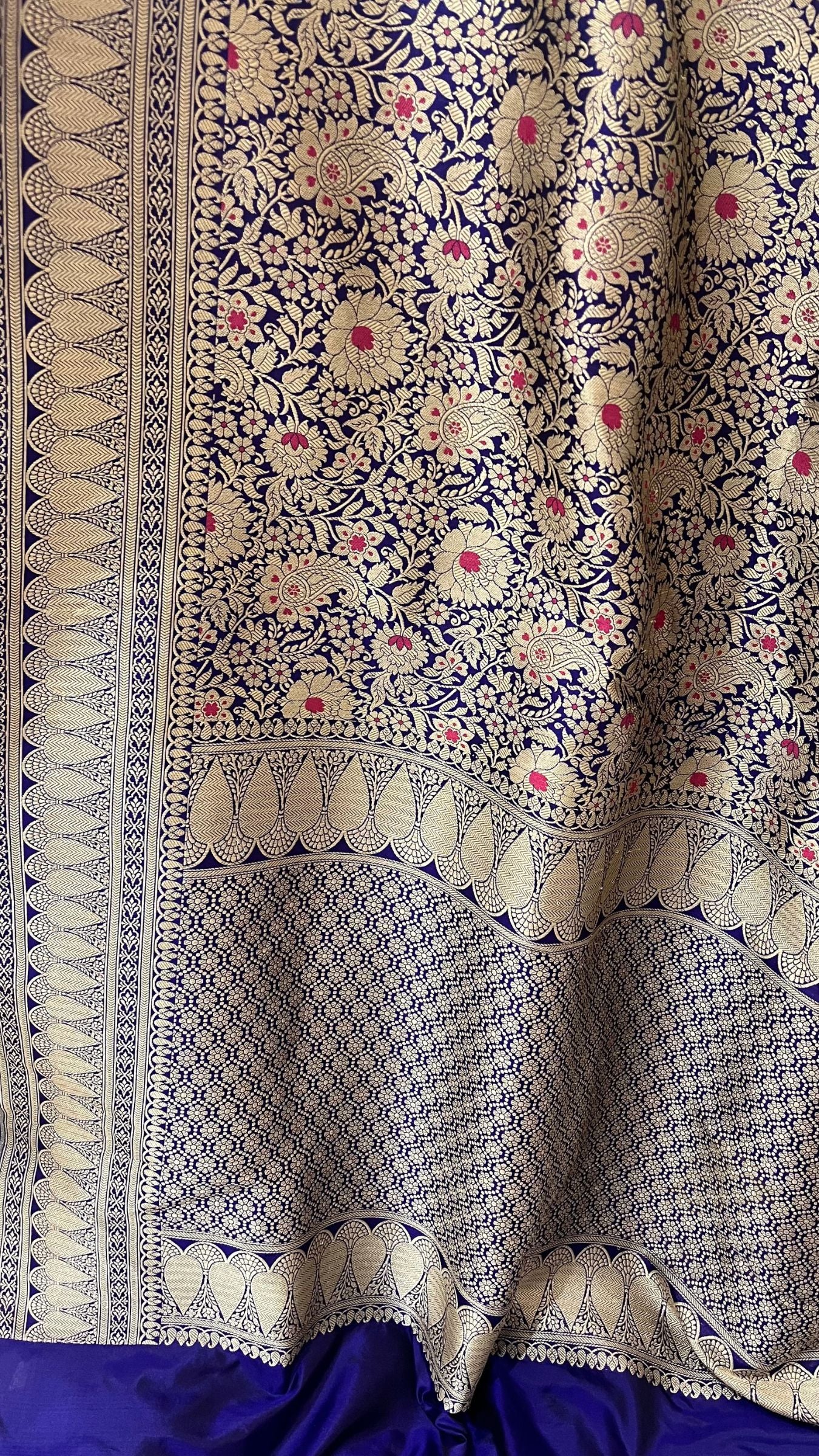 Pure Katan Silk Handloom Banarasi Saree - Tanchui Brocade Meena
