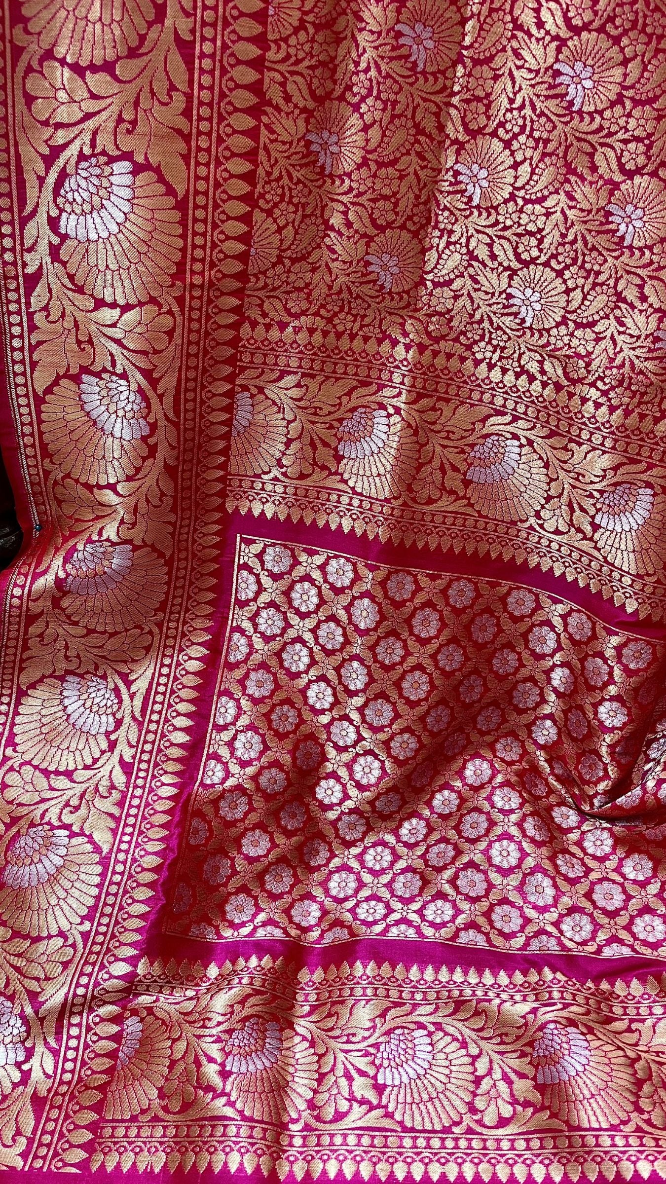 Pure Katan Silk Handloom Banarasi Saree - Tanchui Brocade Meena