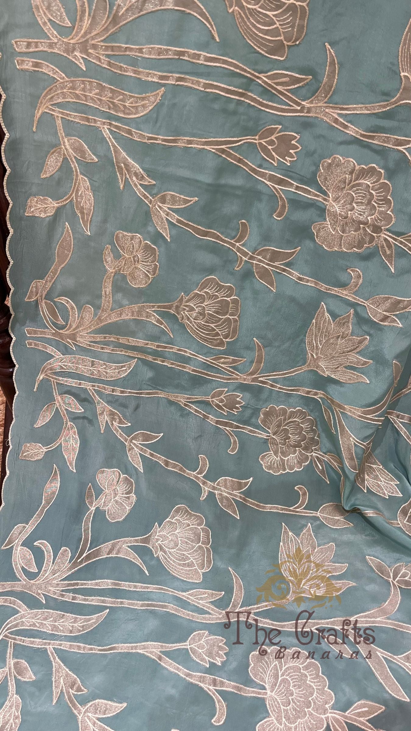 Pure Crepe Silk Banarasi Saree - Floral Appliqué Work
