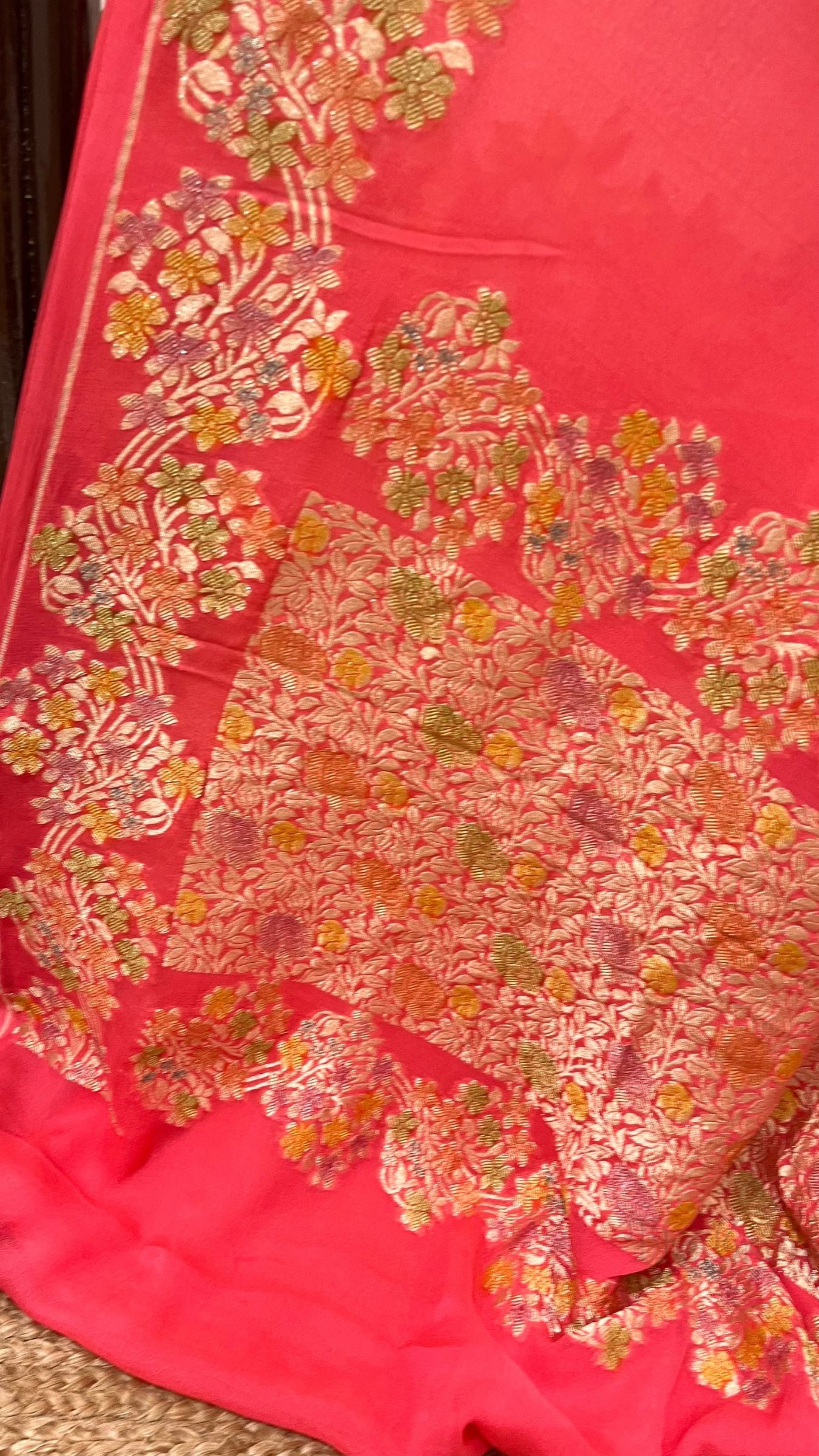 Khaddi Georgette Handloom Banarasi Saree