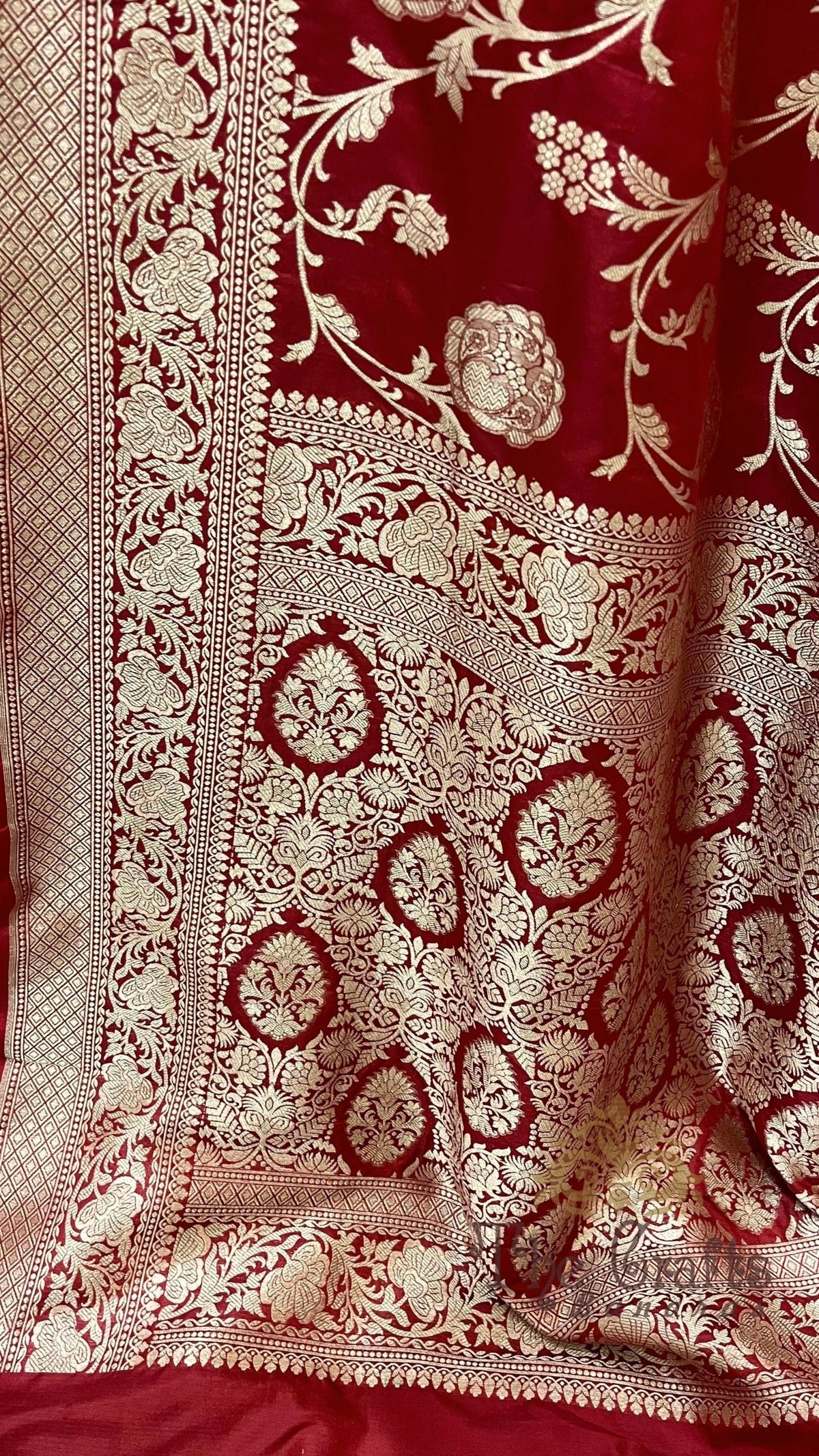 Pure Katan Silk Handloom Banarasi Saree - Jaal work