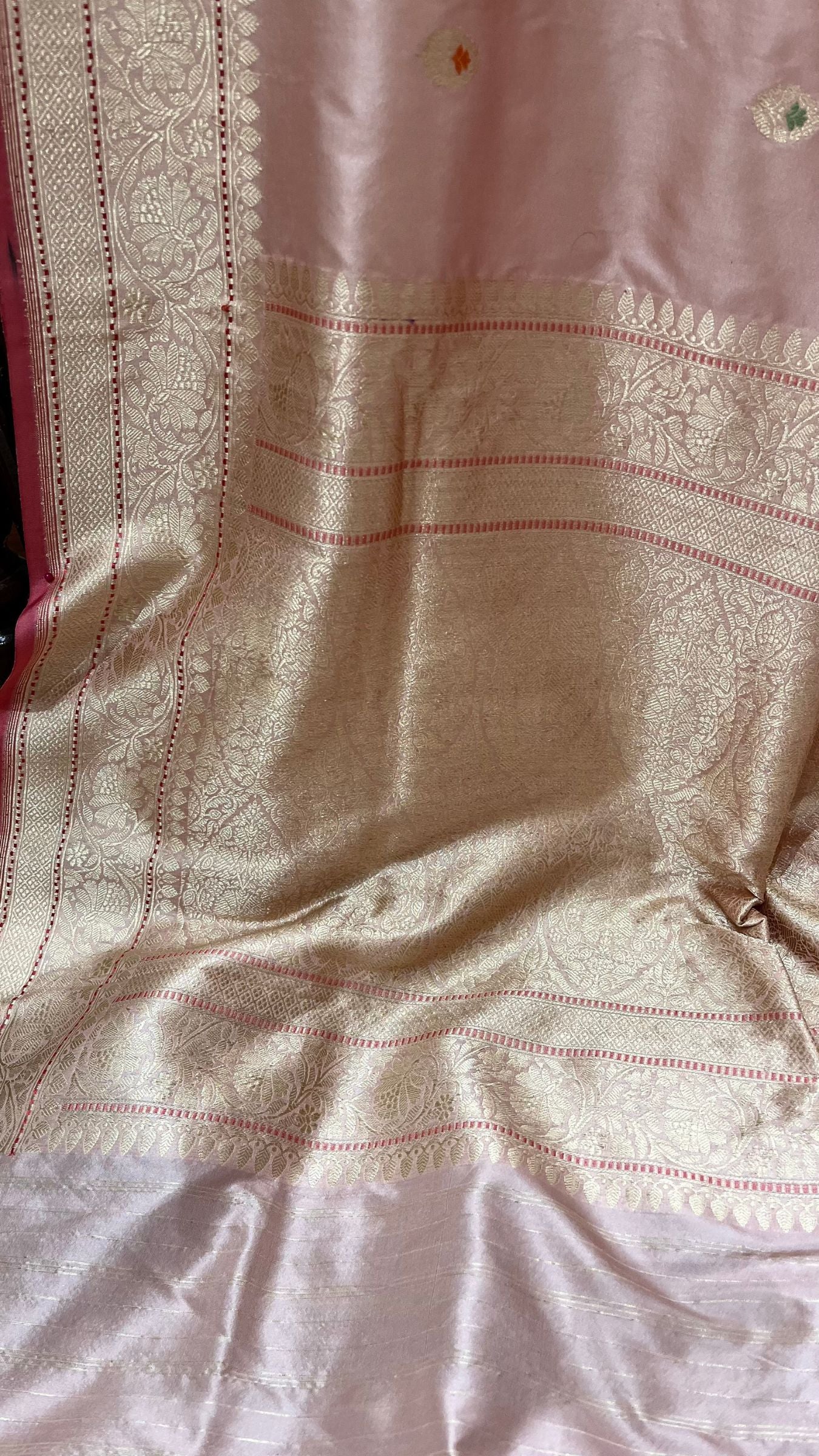 Pure Katan Silk Handloom Banarasi Saree - with kadhua zari work
