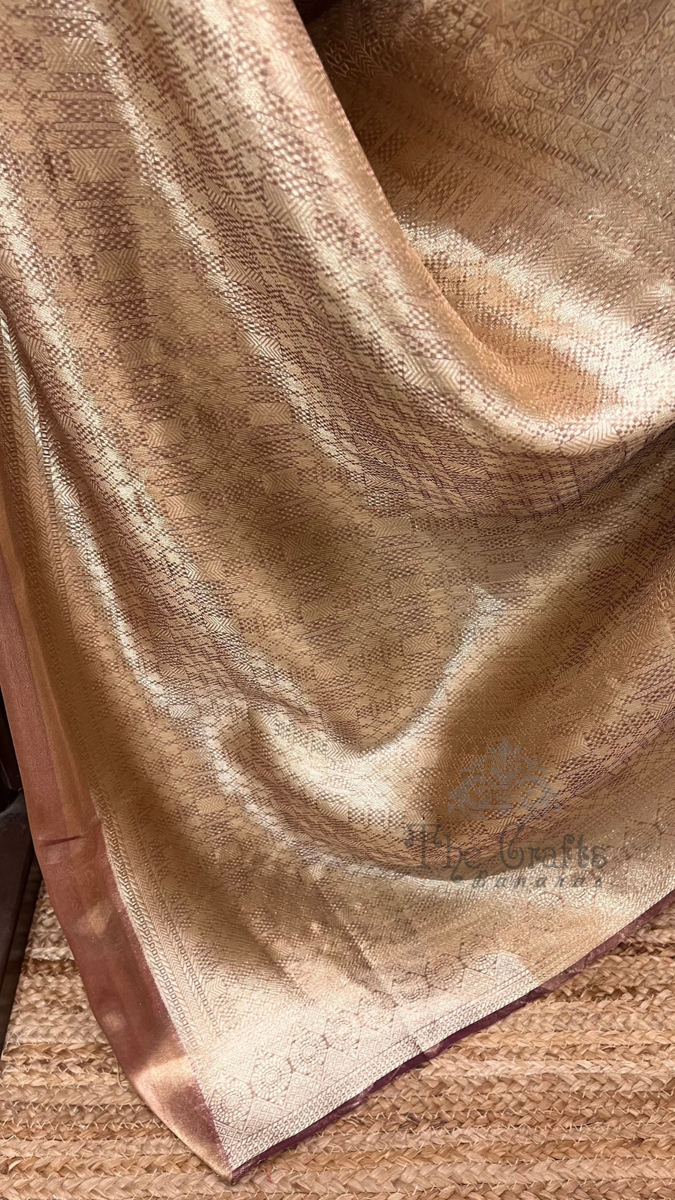 Pure Tissue Brocade Banarasi Saree