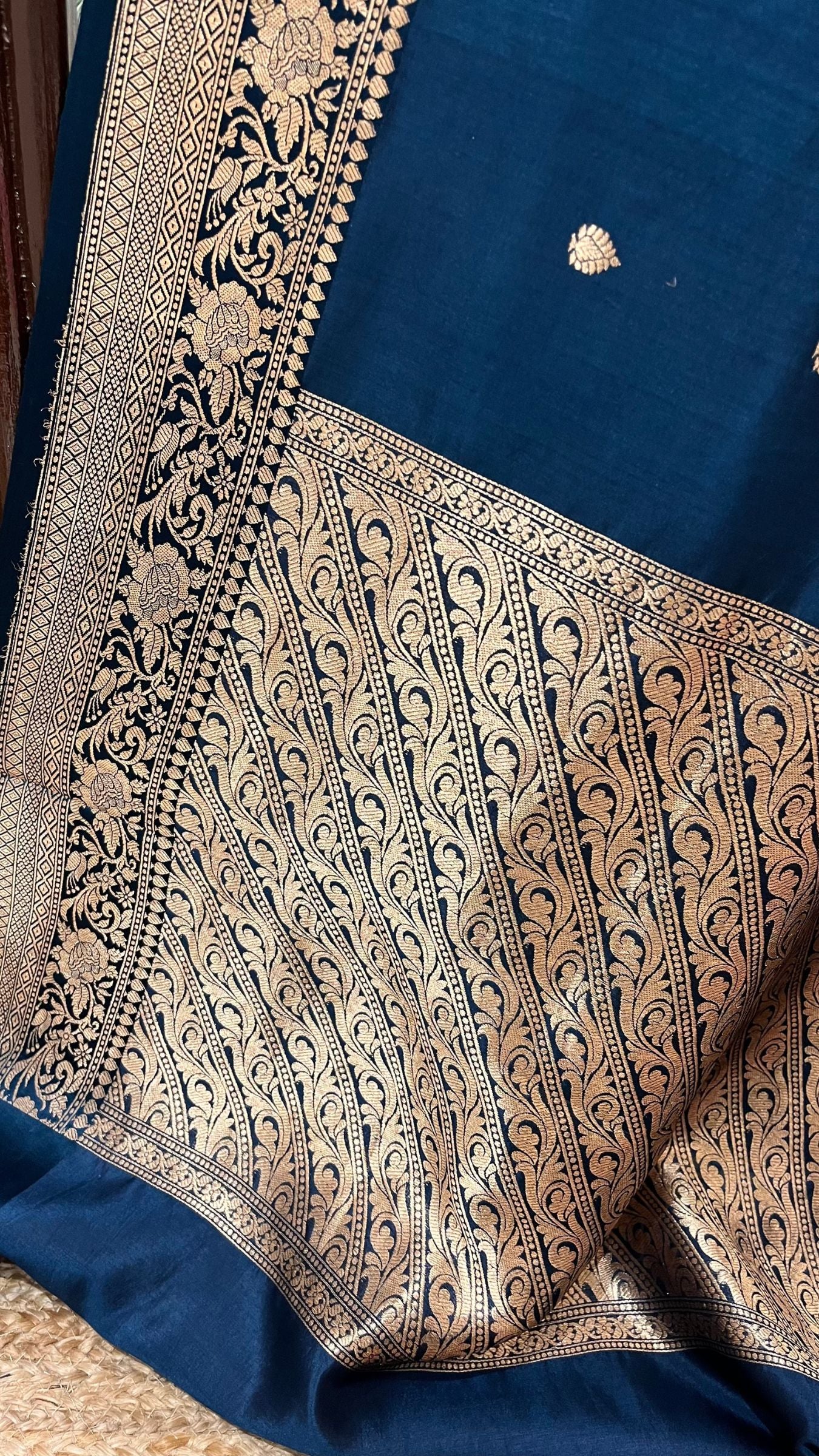 Pure Mango Silk Handloom Banarasi Saree