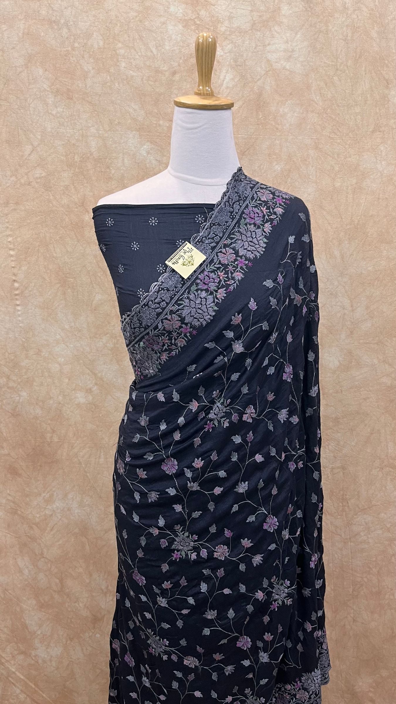 Pure Munga Silk Banarasi Saree - Chikankari all over