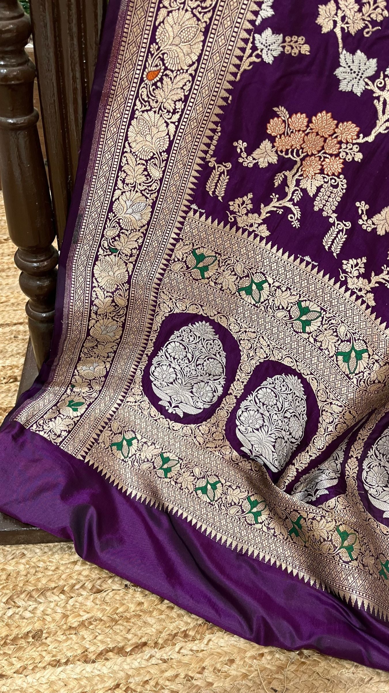 Pure Katan Silk Handloom Banarasi Saree - Jaal work with Meenakari