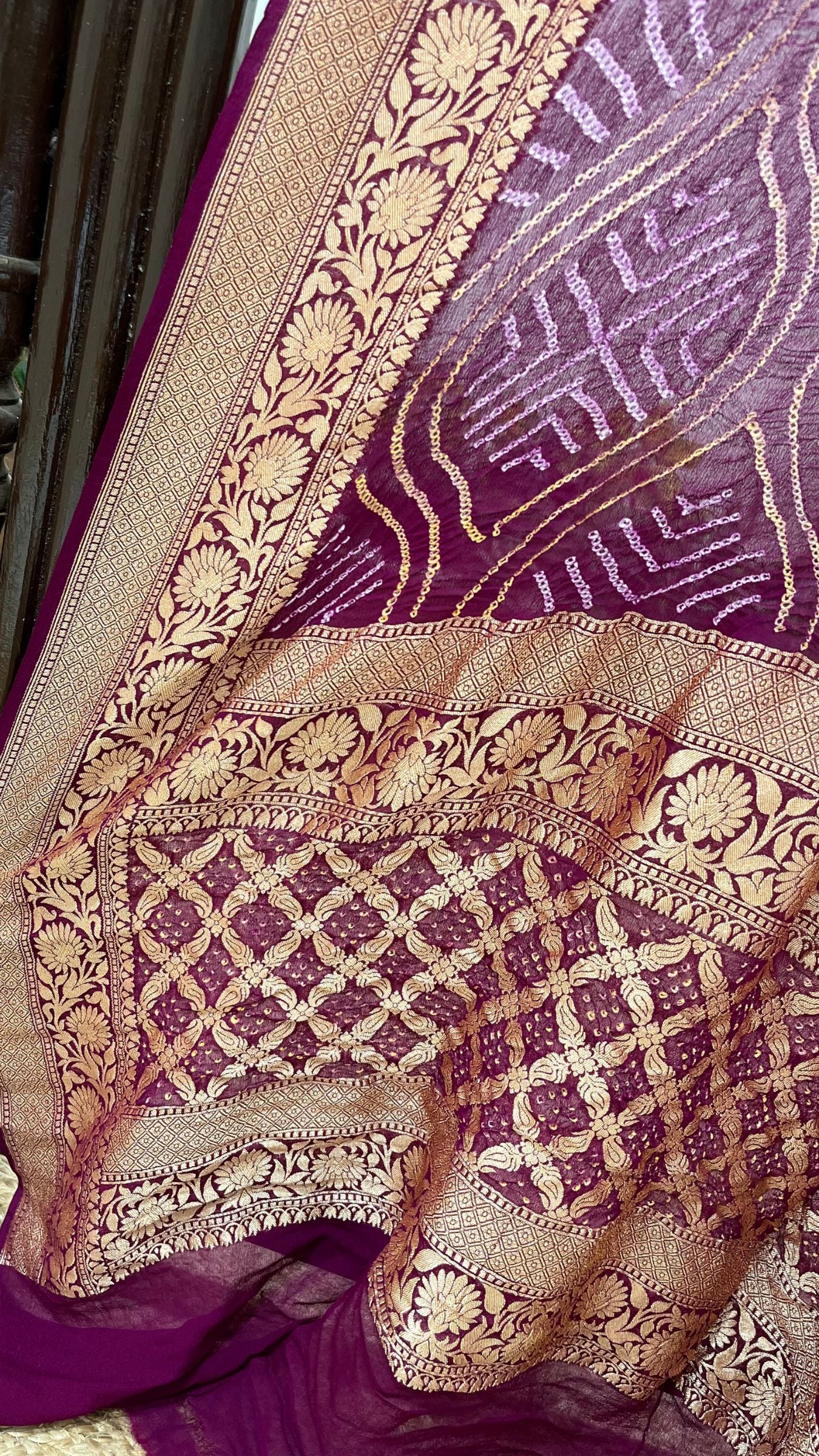 Khaddi Georgette Banarasi Handloom Bandhej Dupatta