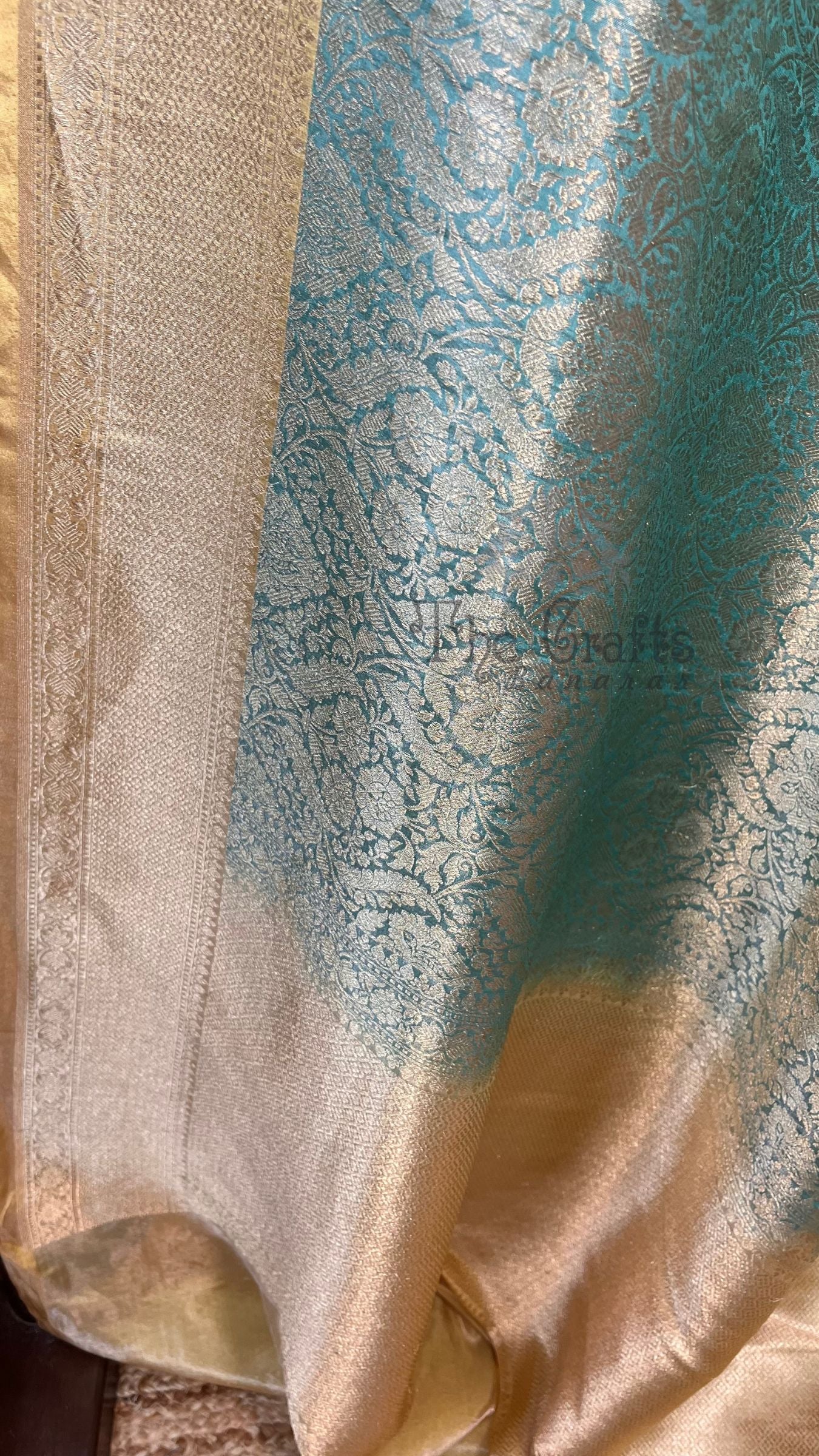 Pure Katan Tissue Silk Handloom Banarasi Saree - Tanchui Brocade