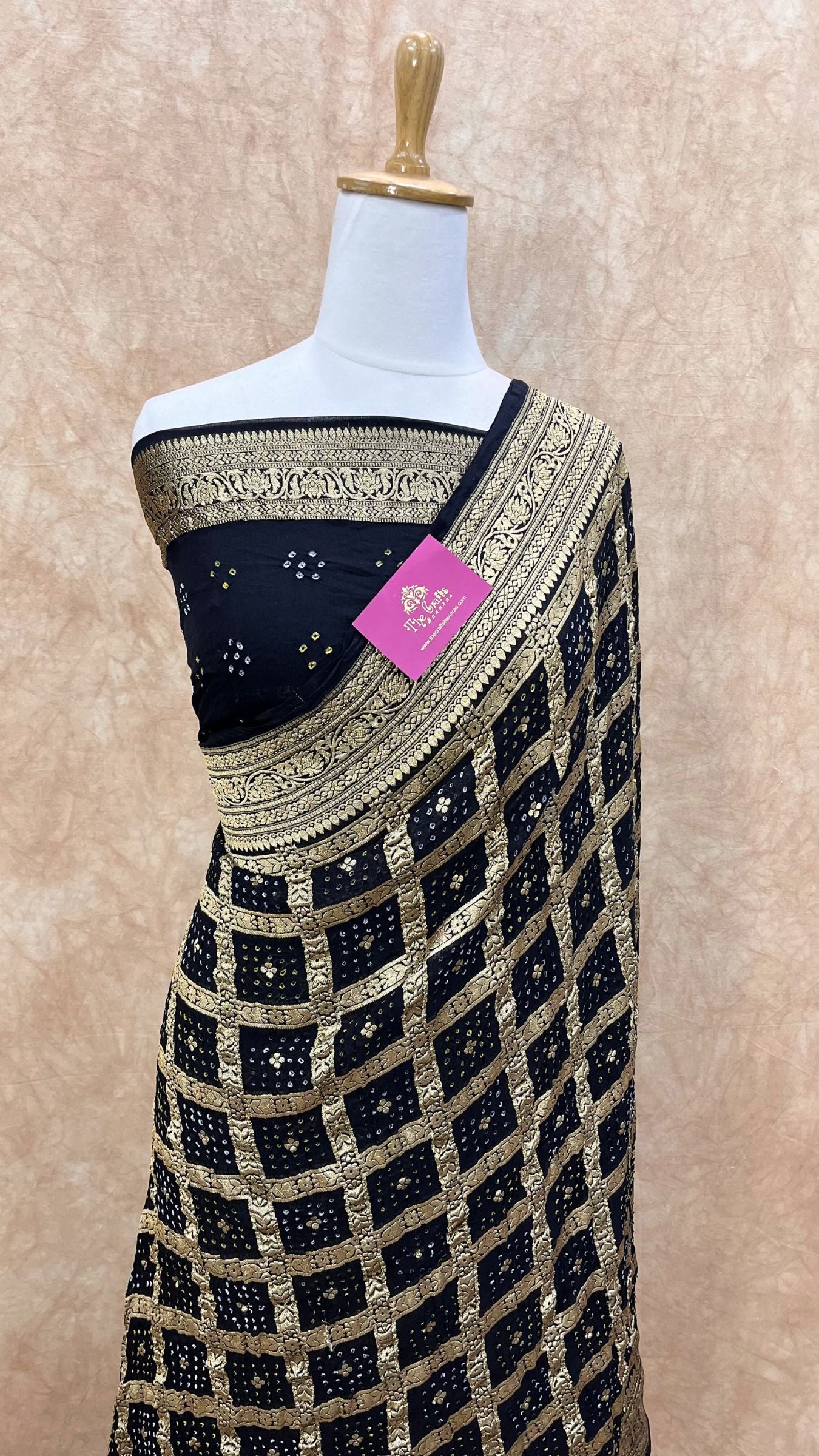 Pure Georgette Banarasi Handloom Bandhej Saree