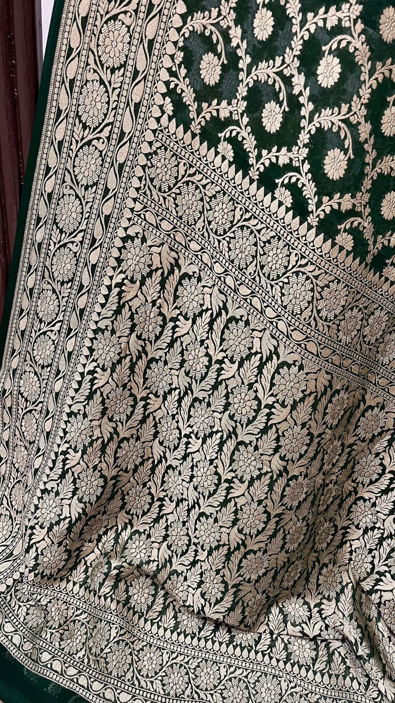 Khaddi Georgette Handloom Banarasi Saree