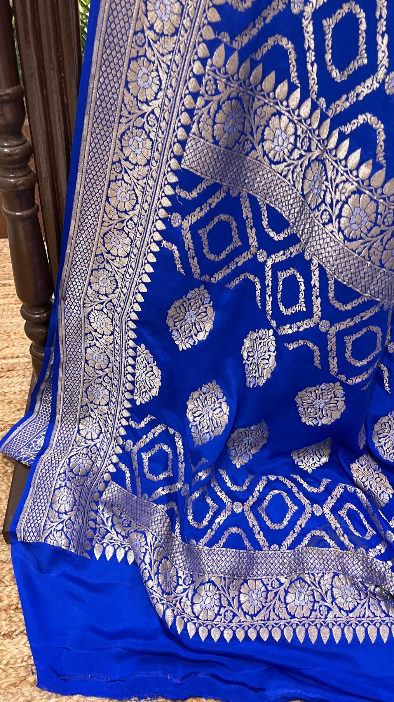 Khaddi Georgette Handloom Banarasi Saree - Jaal Work