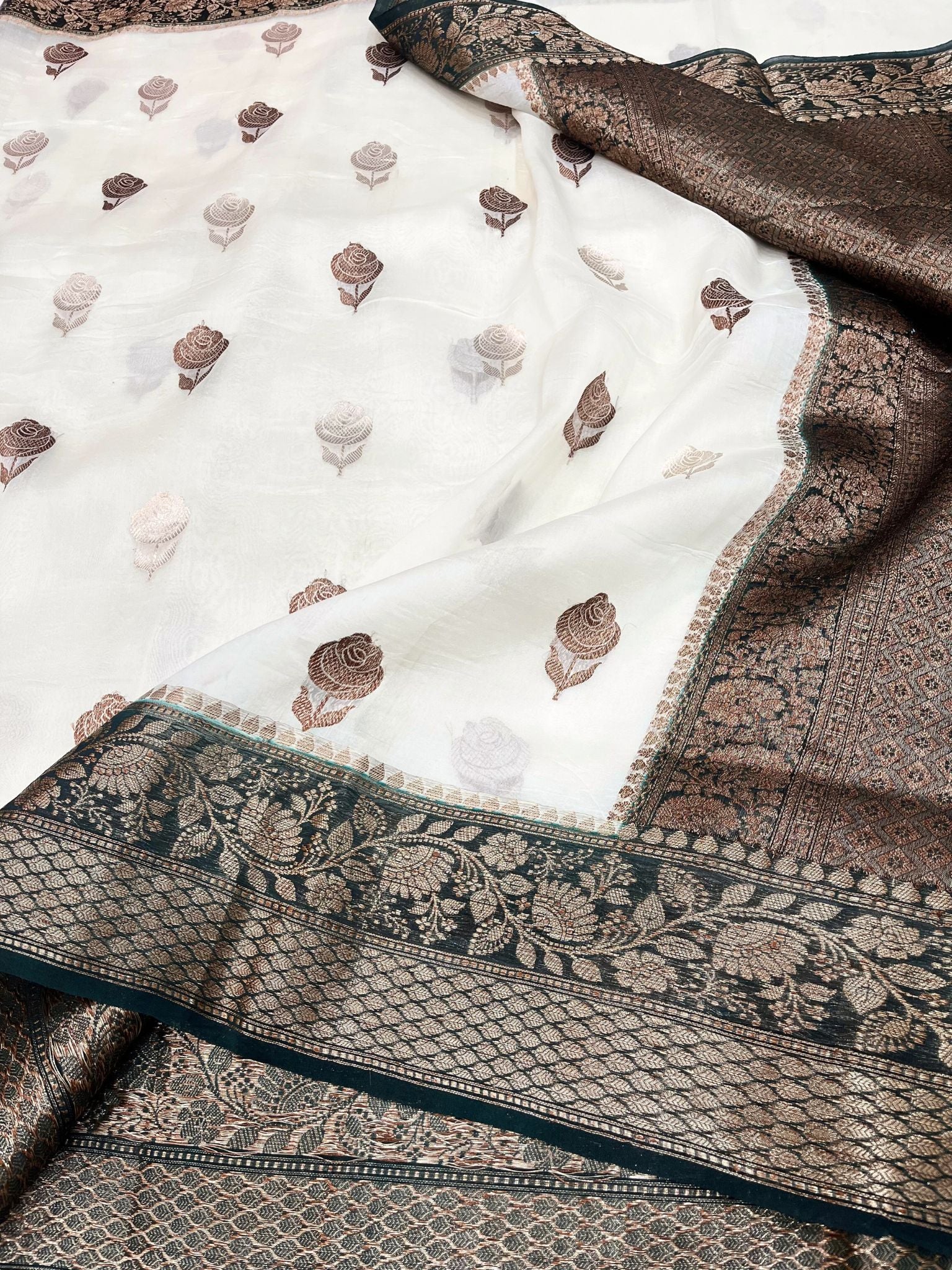 Pure Kora Silk Handloom Banarasi Saree