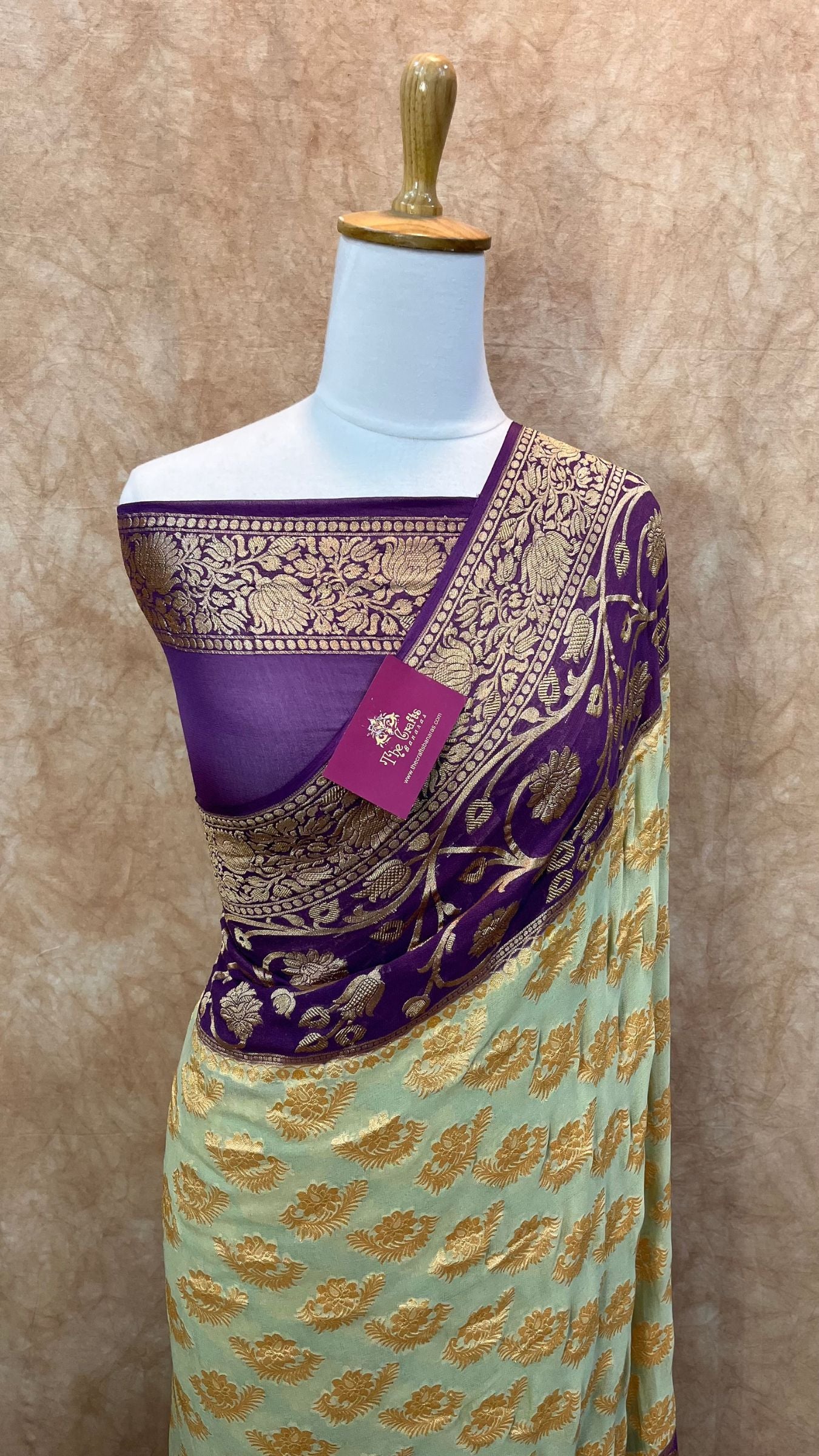 Khaddi Georgette Banarasi Saree - Gold Zari