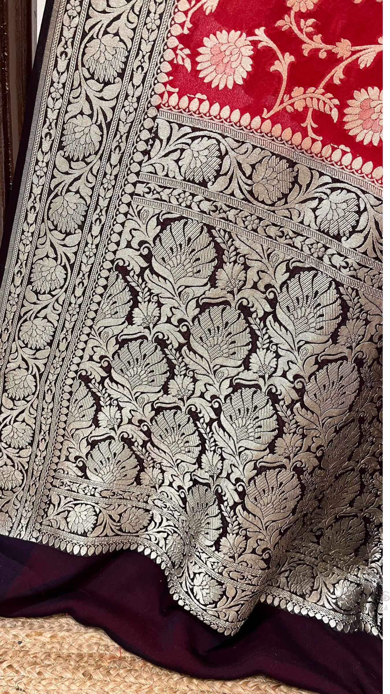 Khaddi Georgette Banarasi Saree - Gold Zari