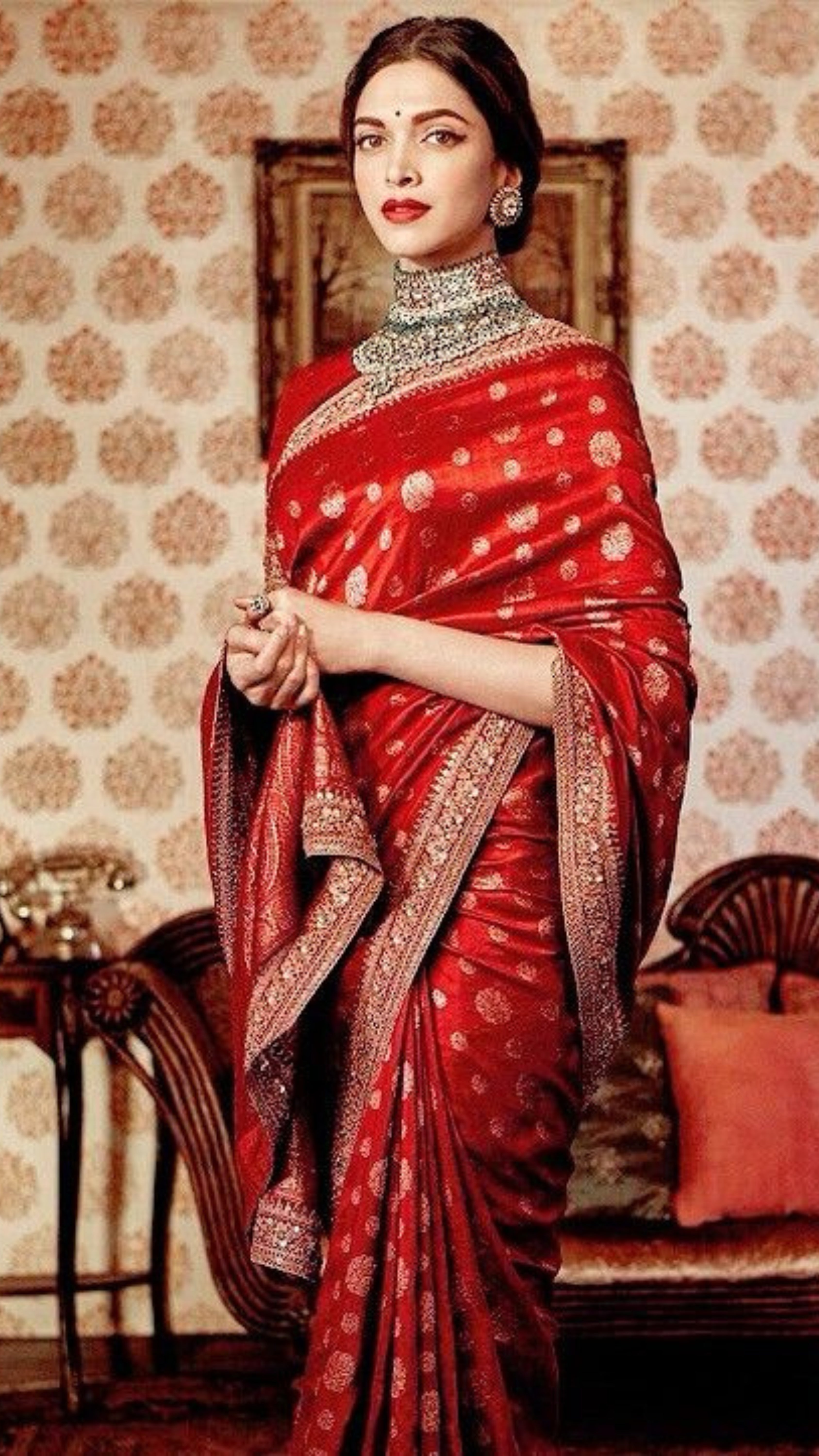 Deepika Padukone in Pure Katan Silk Handloom Banarasi Saree - Tanchui Brocade