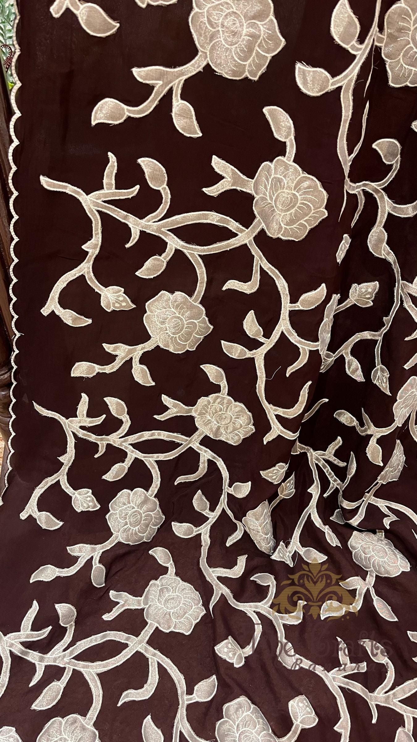 Pure Crepe Silk Banarasi Saree - Floral Appliqué Work