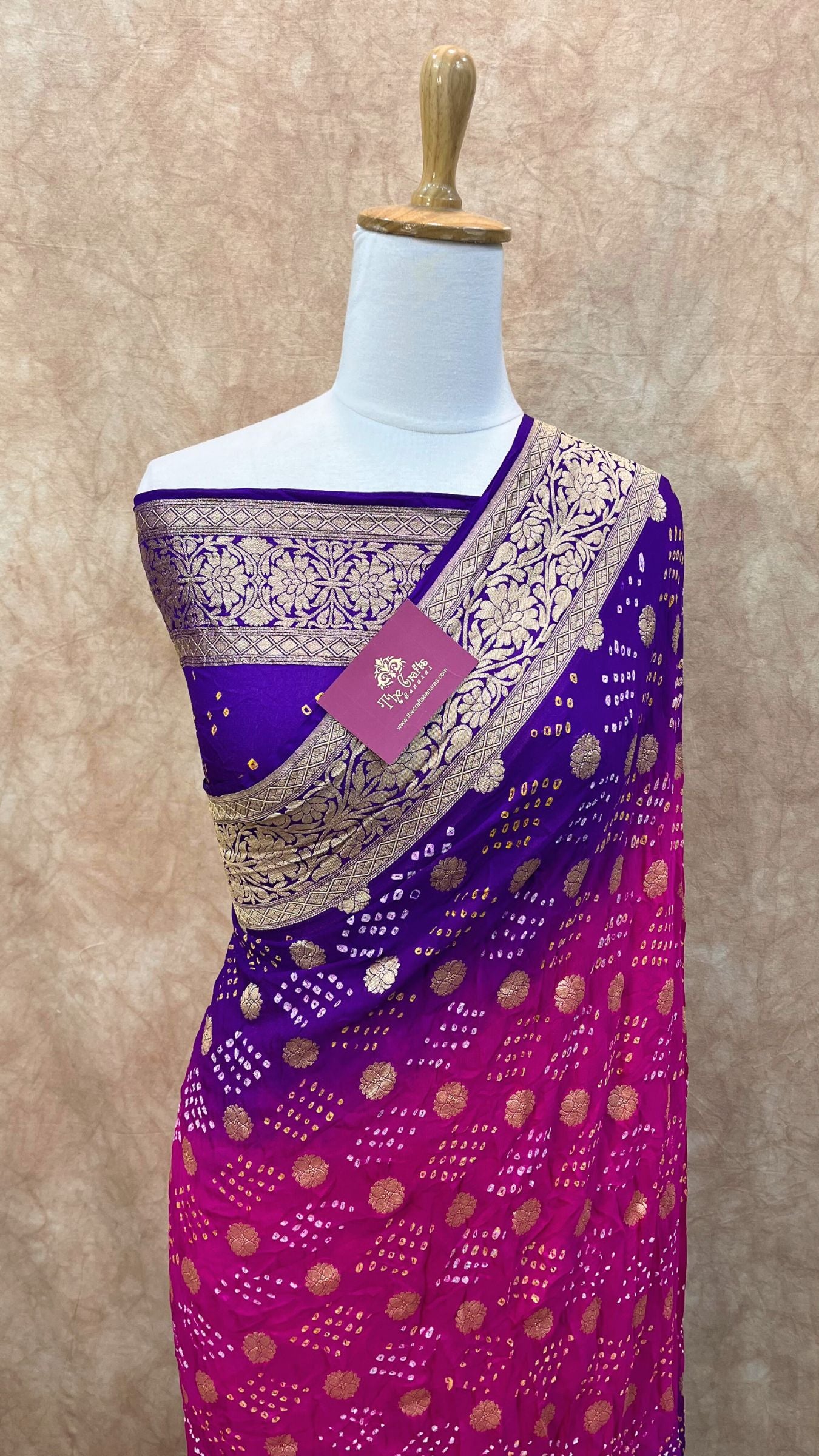 Pure Georgette Banarasi Handloom Bandhej Saree