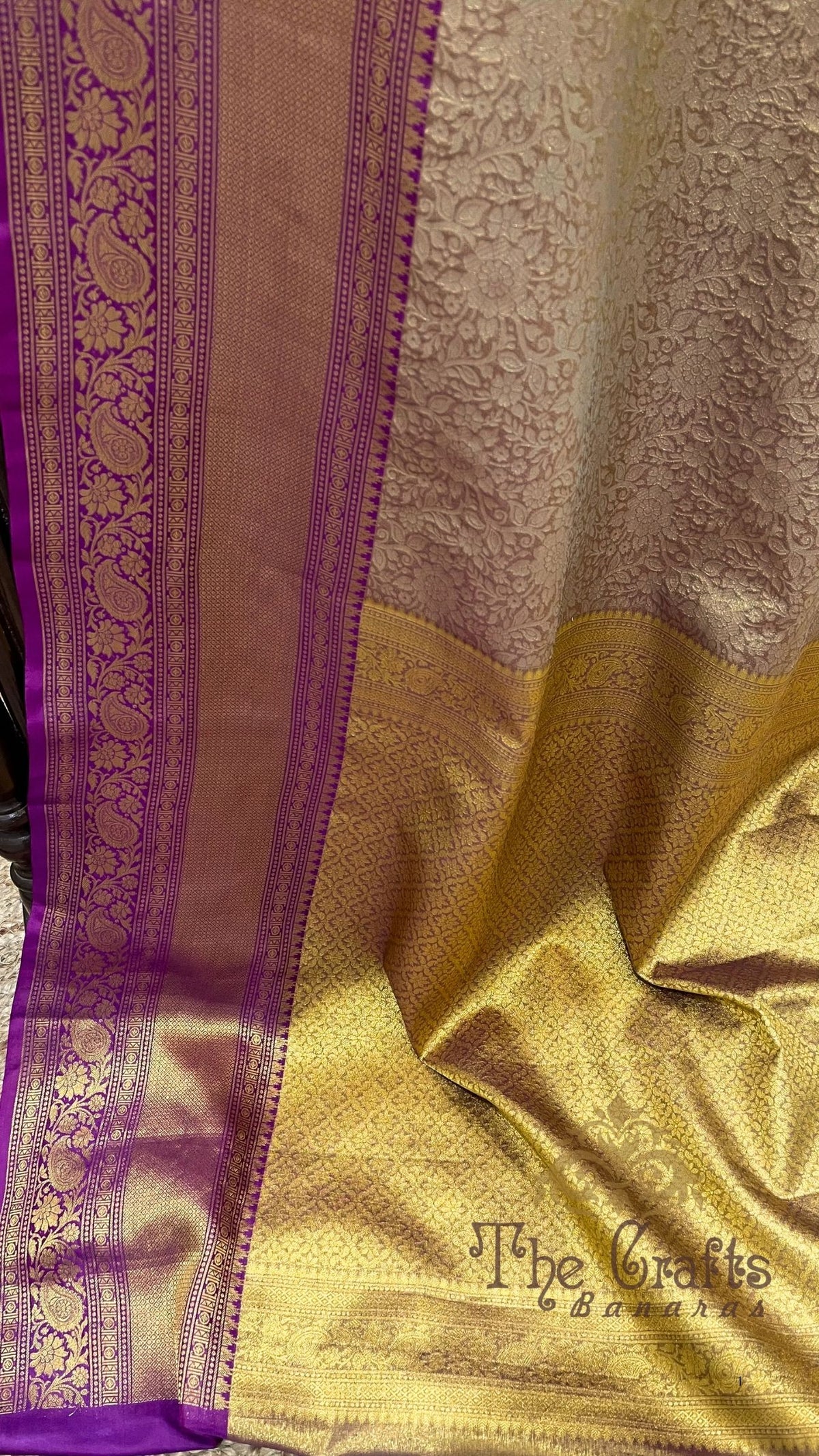 Pure Tissue Brocade Banarasi Saree