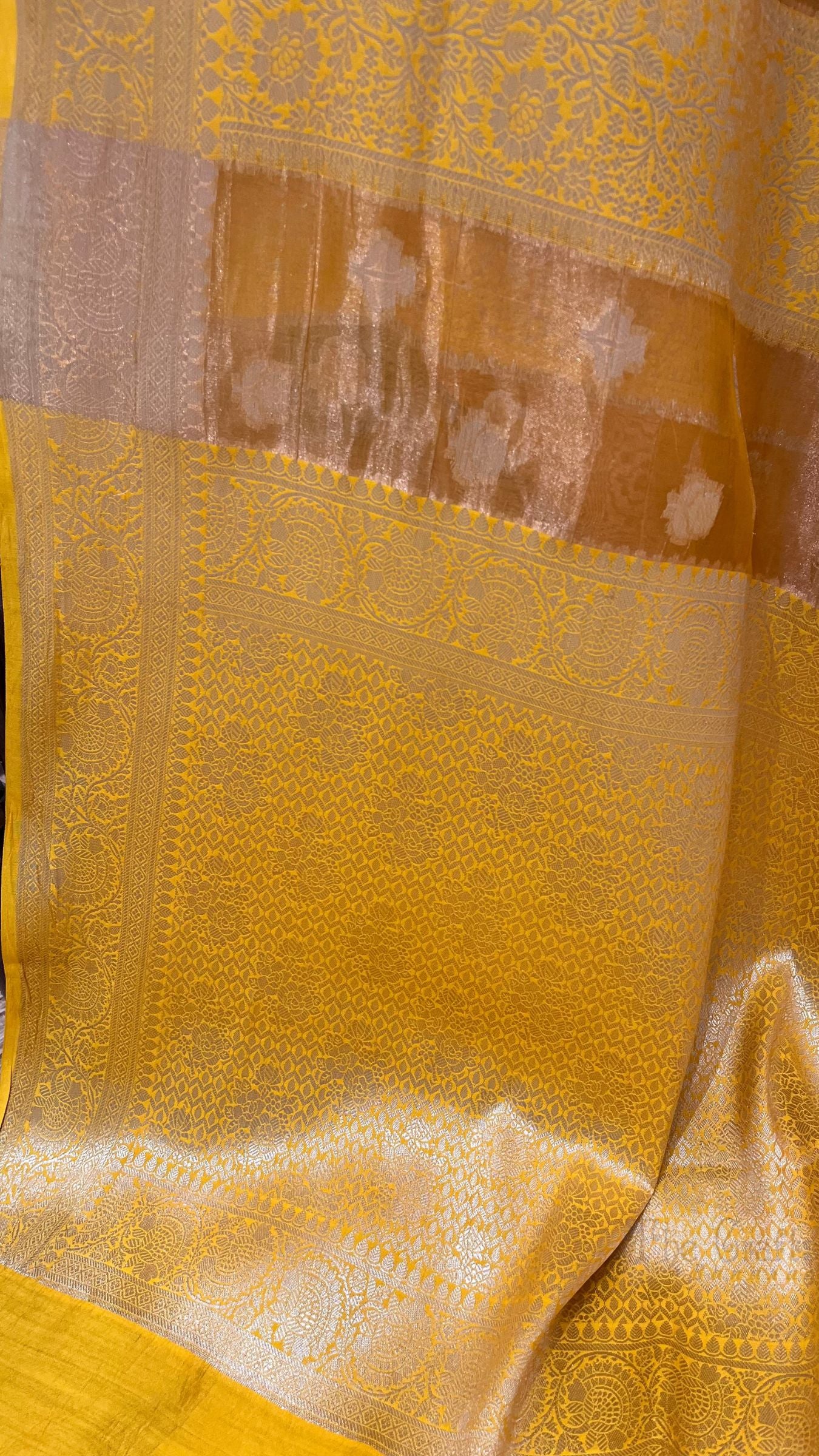 Pure Chiniya Tissue Silk Banarasi Saree