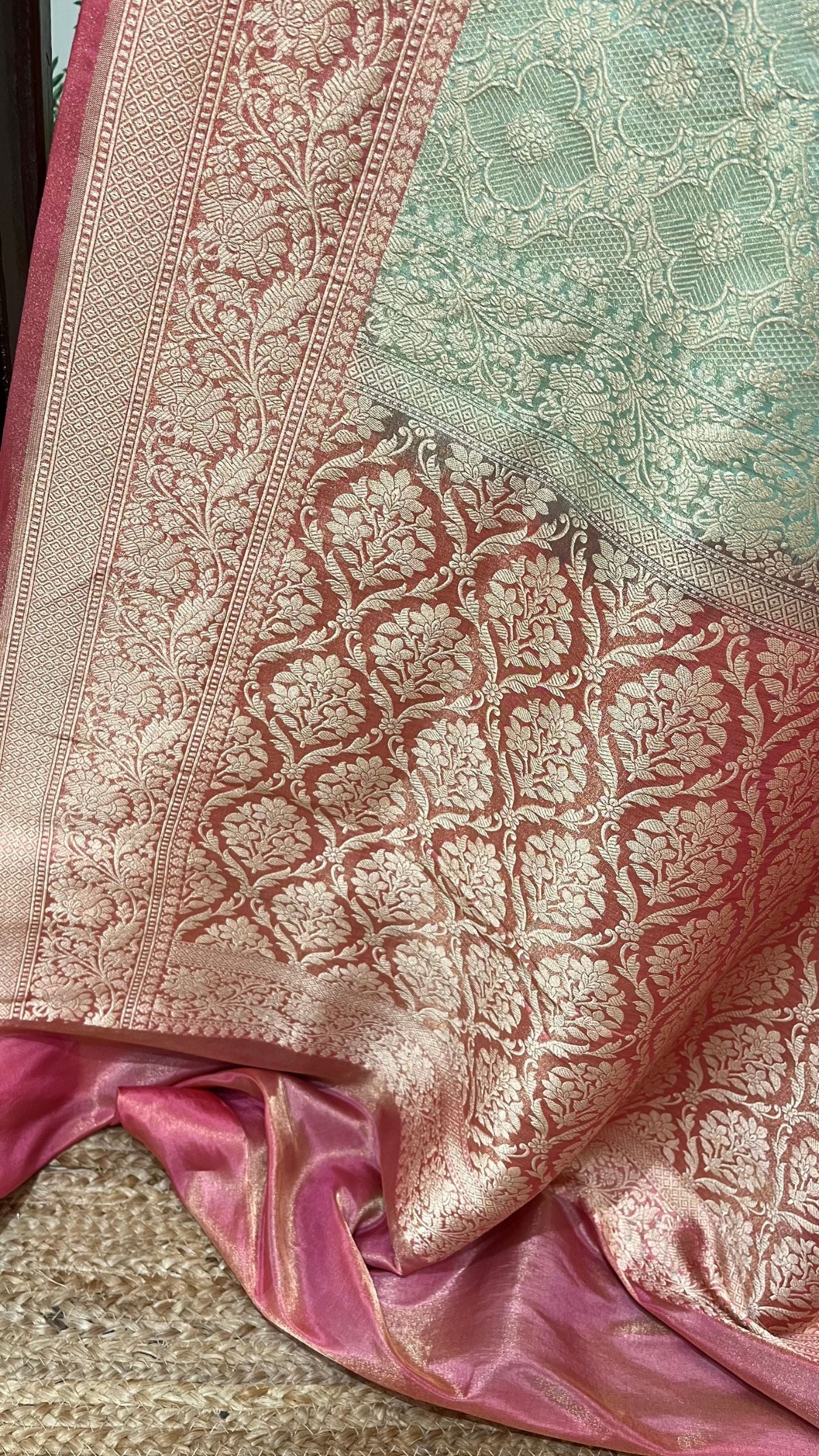 Pure Katan Silk Handloom Banarasi Saree - Tanchui Brocade