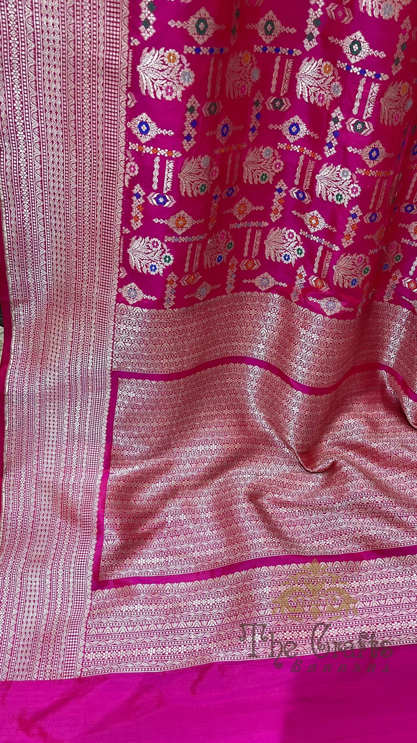 Pure Katan Silk Handloom Banarasi Saree - Jaal work with Meenakari