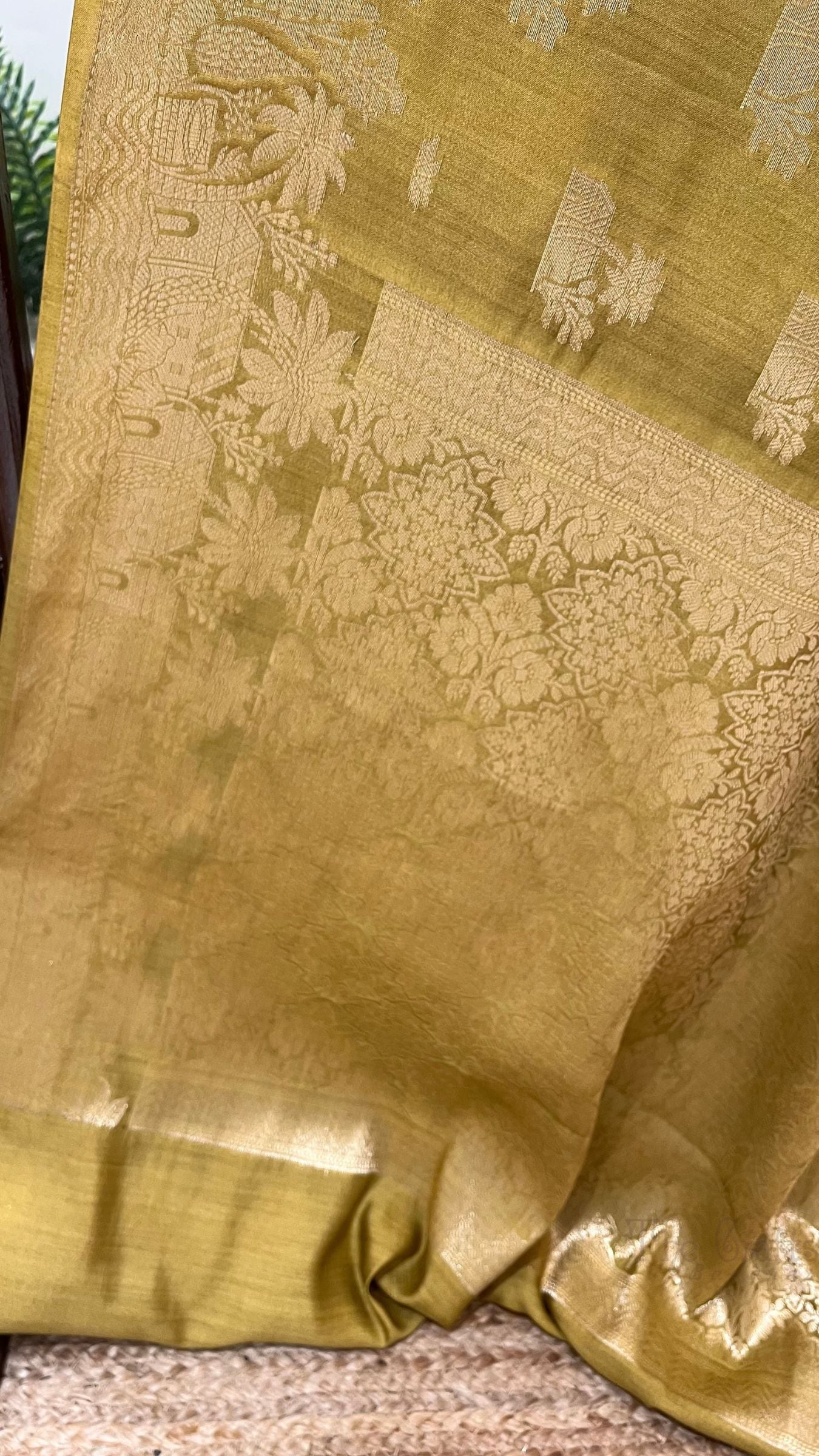 Pure Chiniya Silk Banarasi Saree