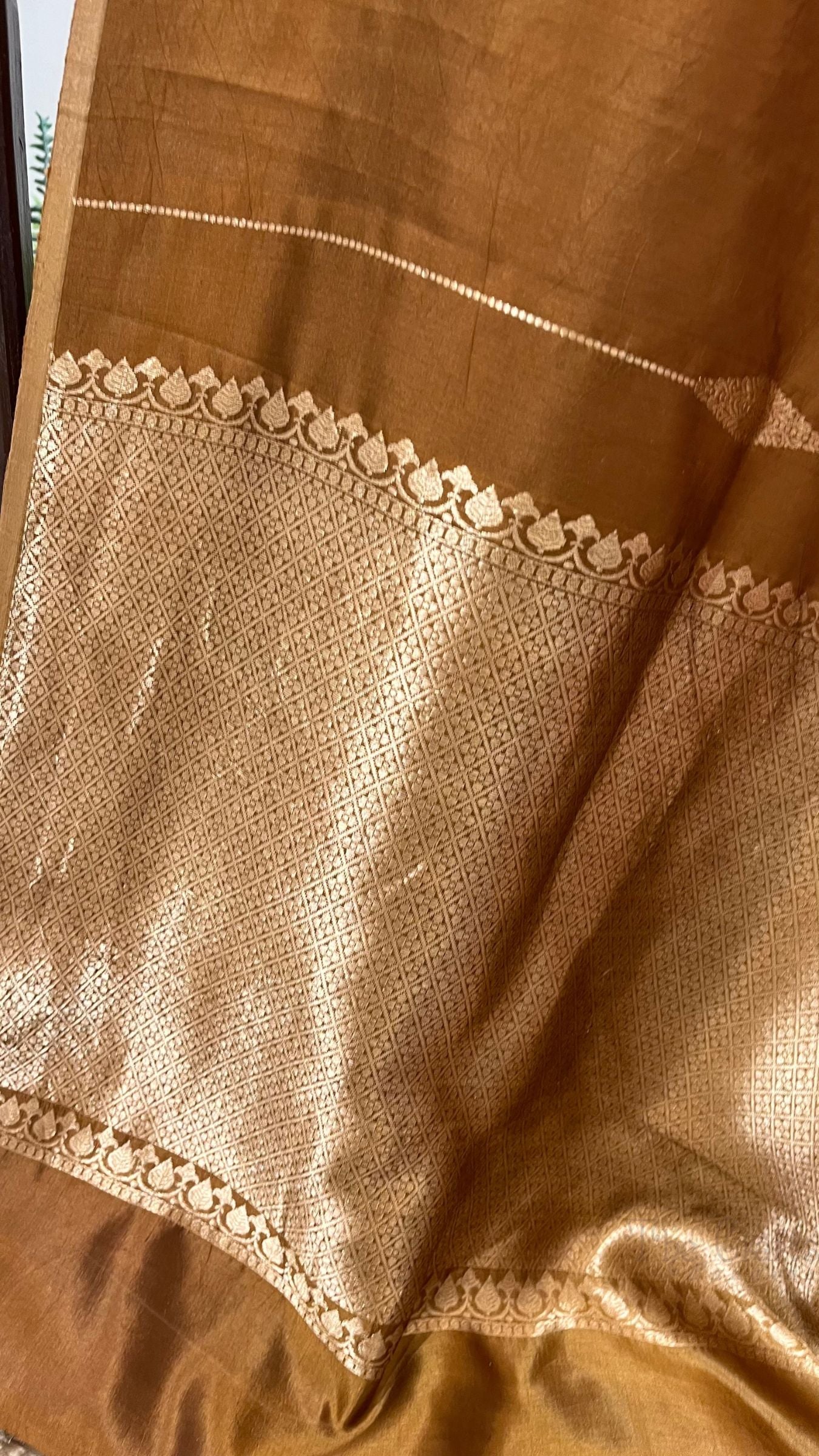 Pure Mango Silk Handloom Banarasi Saree