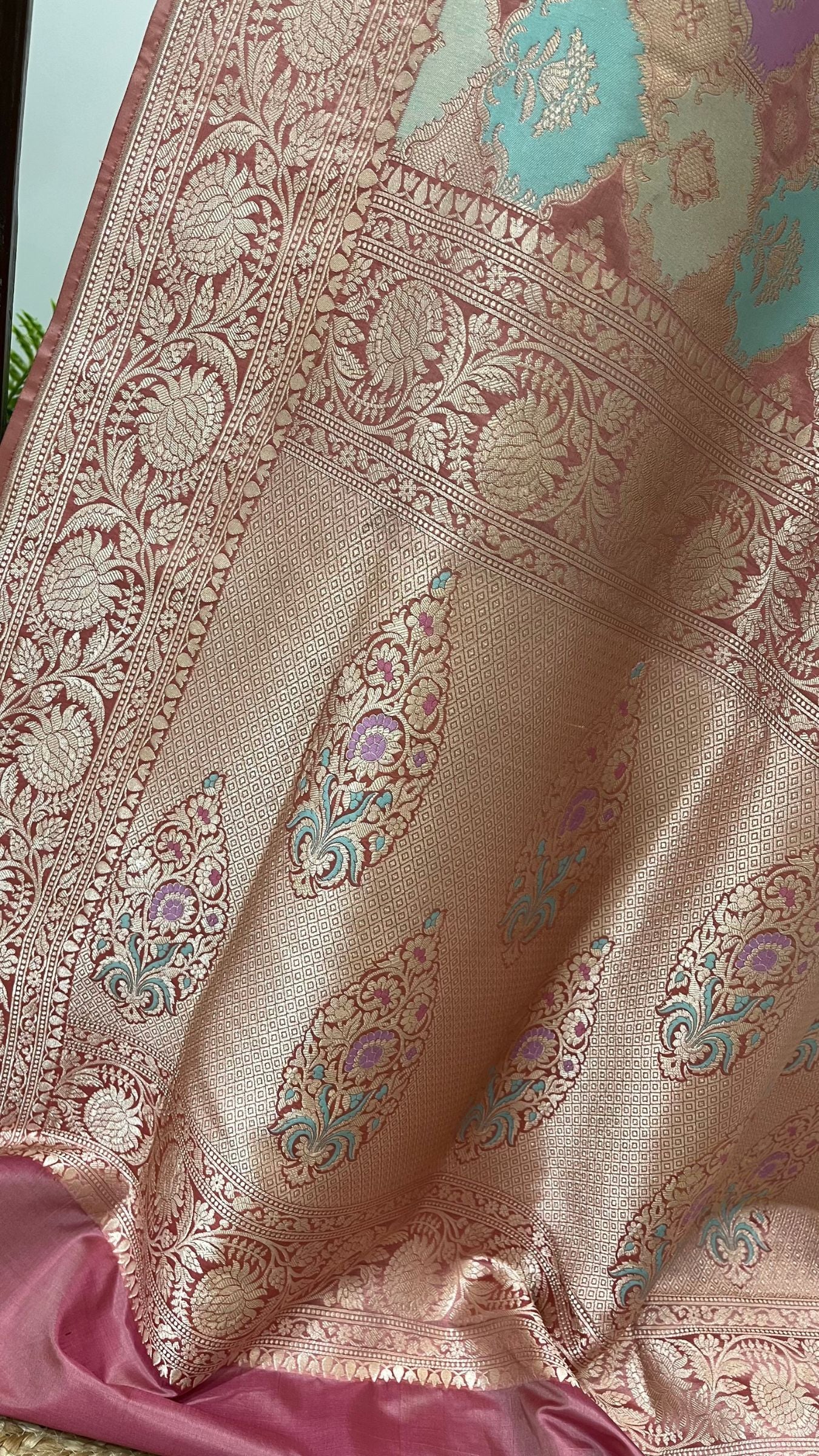 Rangkat Pure Katan Silk Handloom Banarasi Saree - Jaal with meenakari