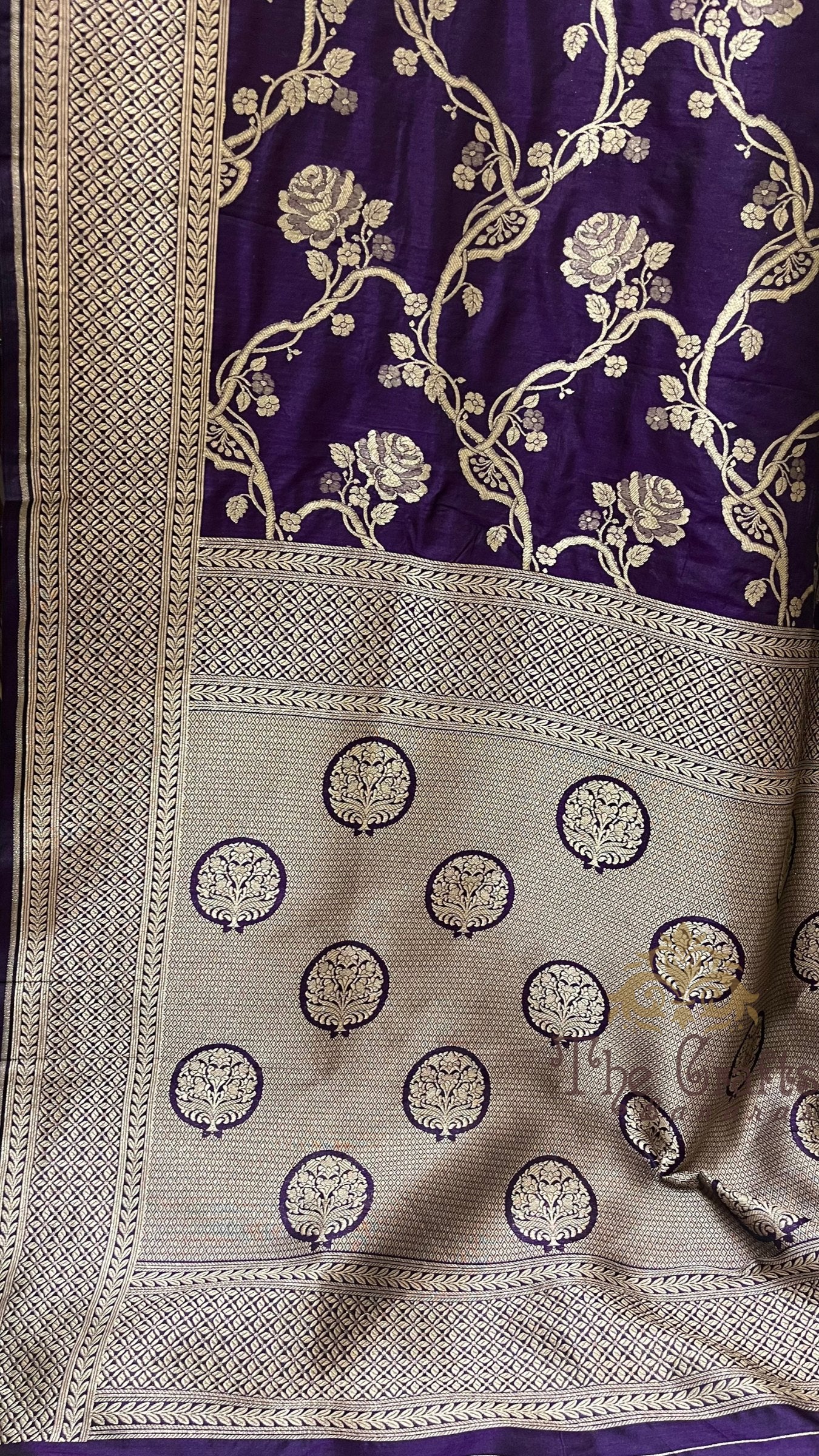Pure Katan Silk Handloom Banarasi Saree - Jaal work