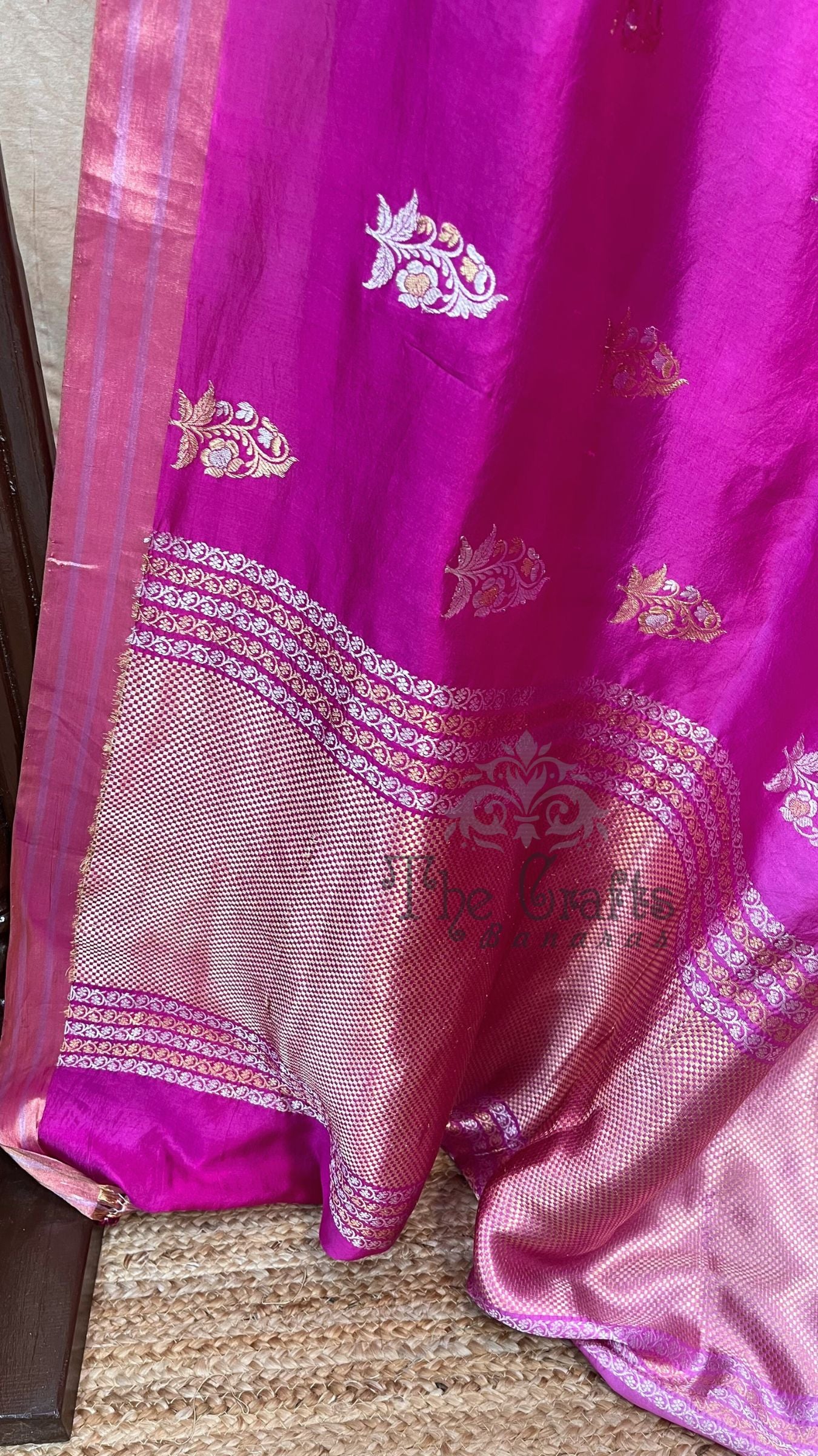 Pure  Mango Silk Handloom Banarasi Saree