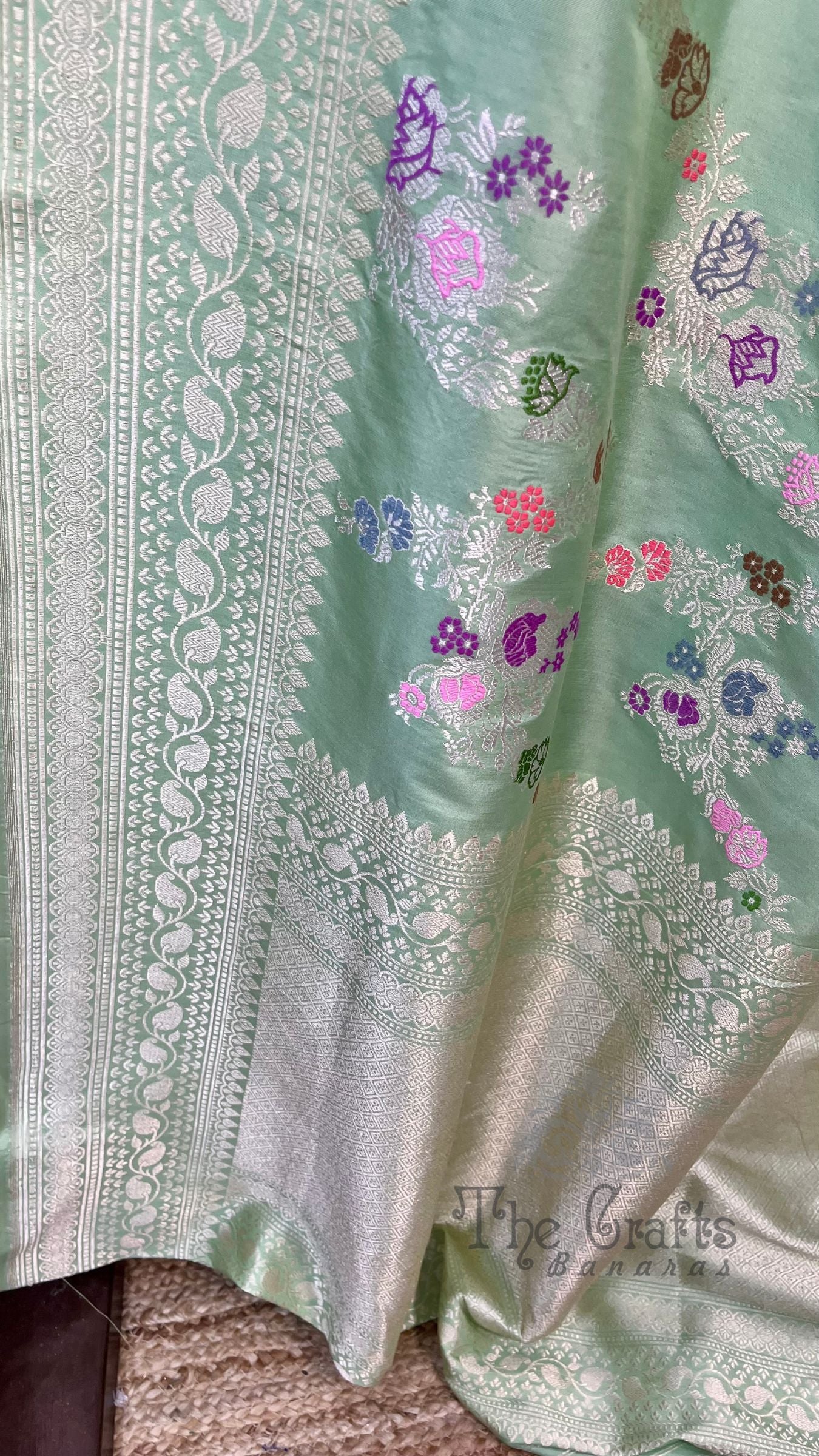 Pure Katan Silk Handloom Banarasi Saree - All Over Kadiyal Multimeena Jangla