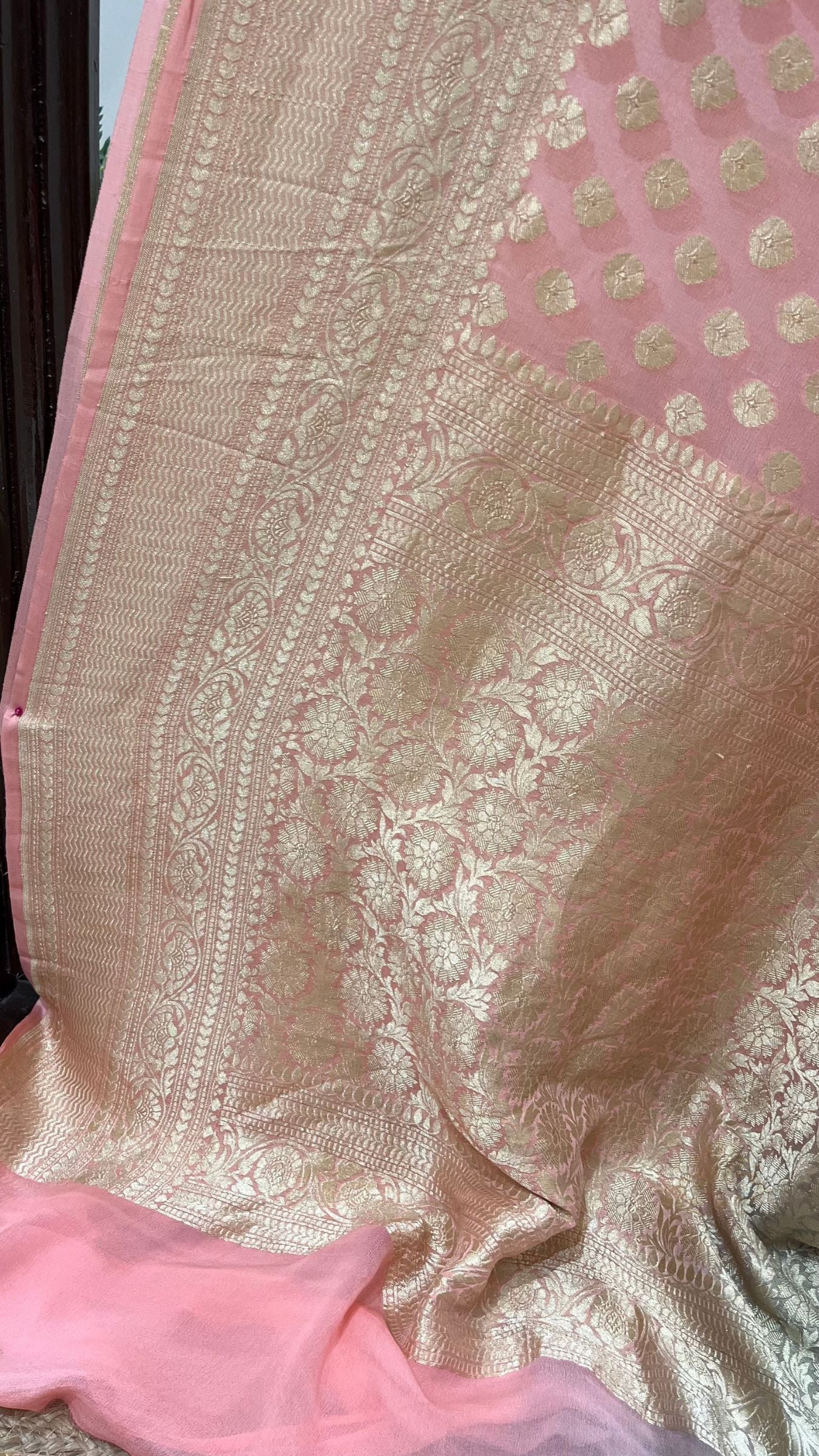 Khaddi Georgette Handloom Banarasi Saree