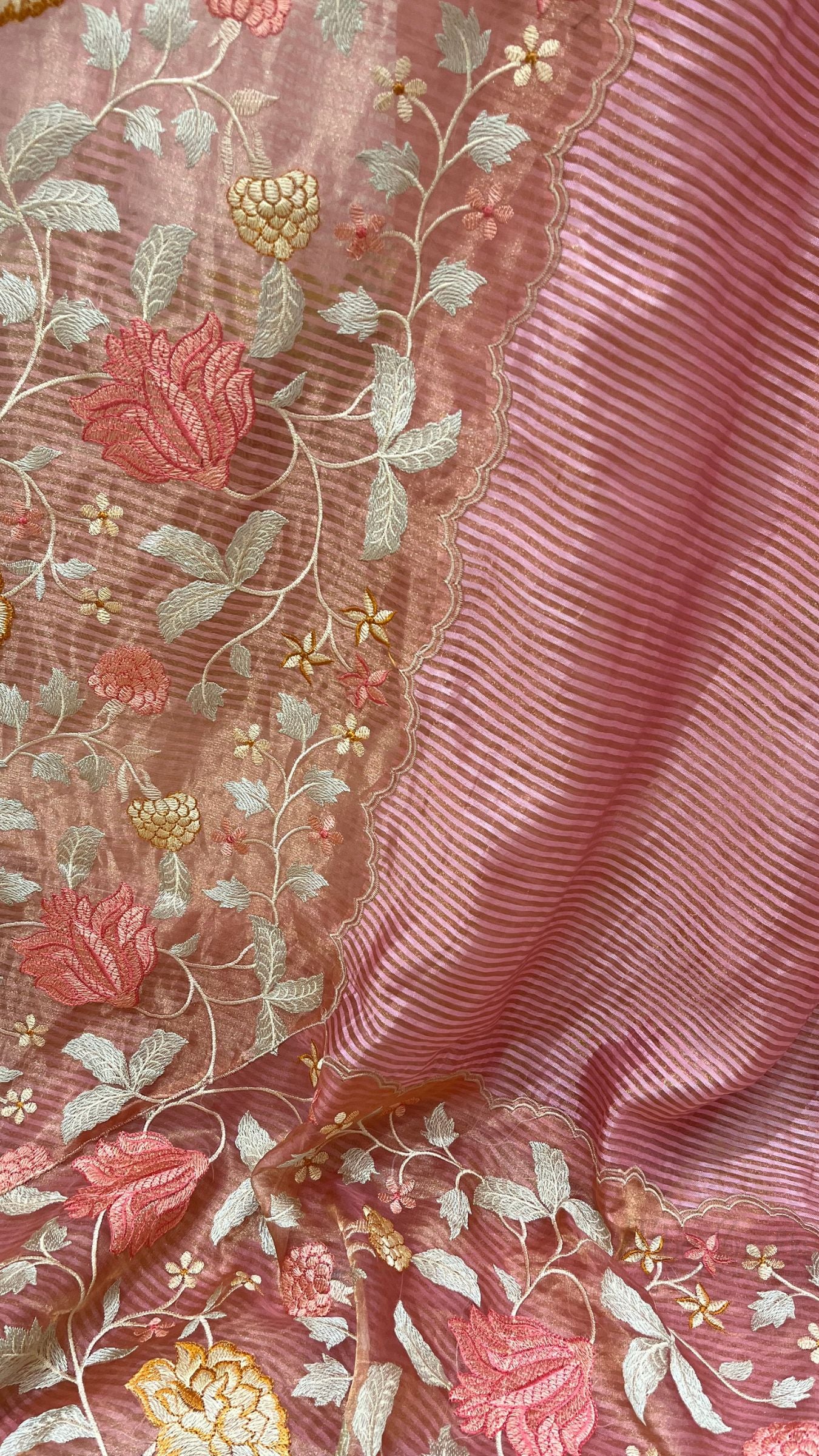 Pure Tissue Silk Banarasi Saree - with Chikankari Border