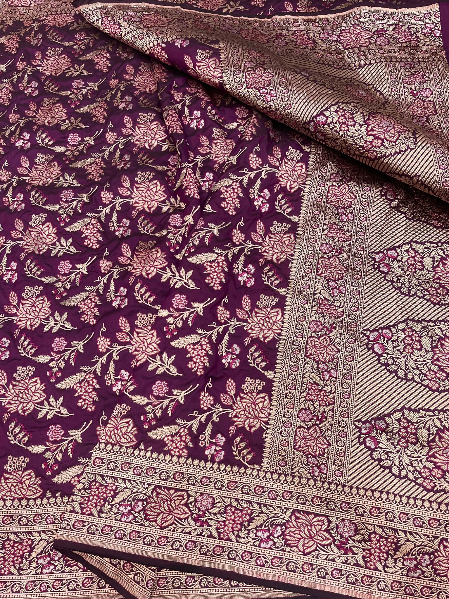Pure Katan Silk Handloom Banarasi Saree - Jaal Work With Meenakari