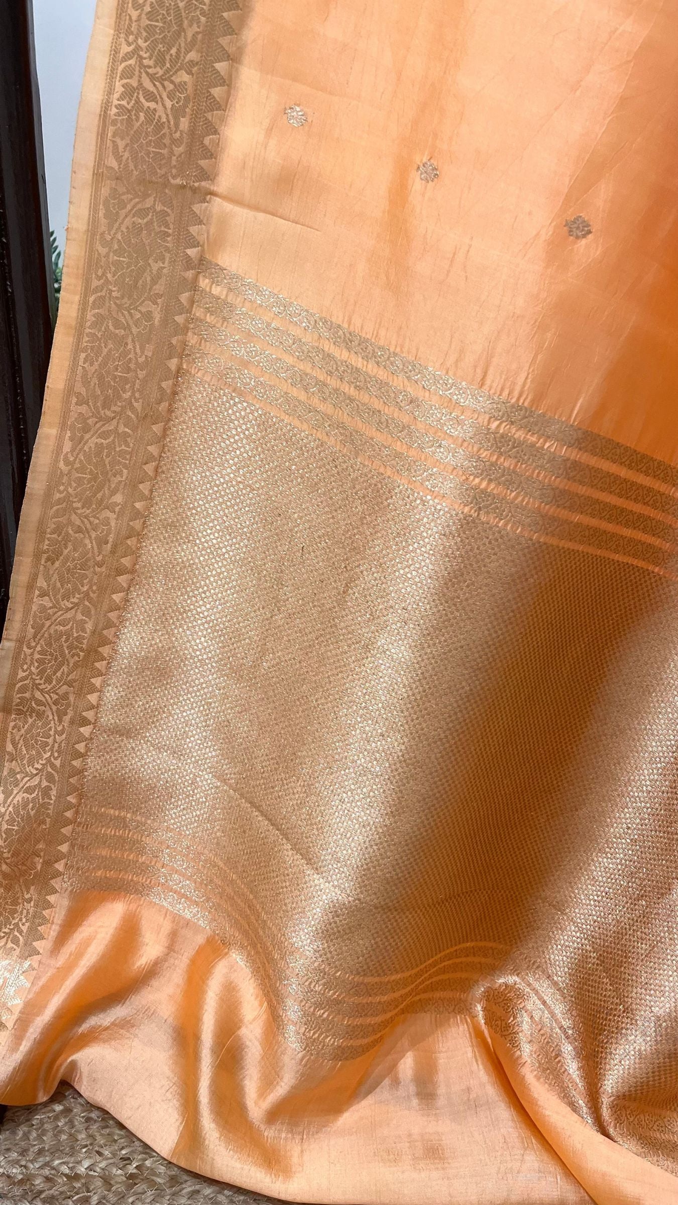 Pure  Mango Silk Handloom Banarasi Saree