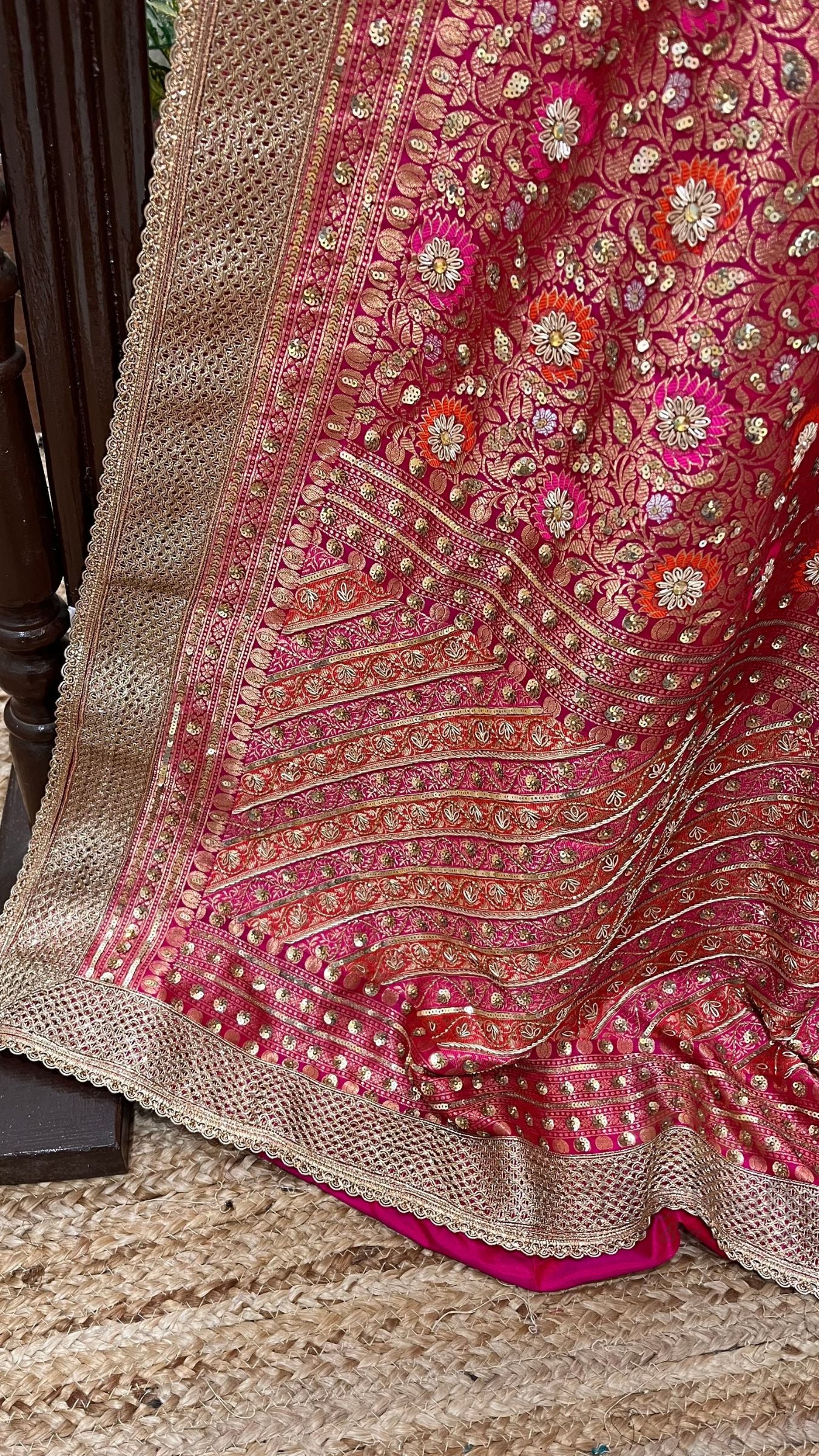 Pure katan Silk Handloom Banarasi Saree - Tanchui Brocade Meena with Zardozi Stone Work