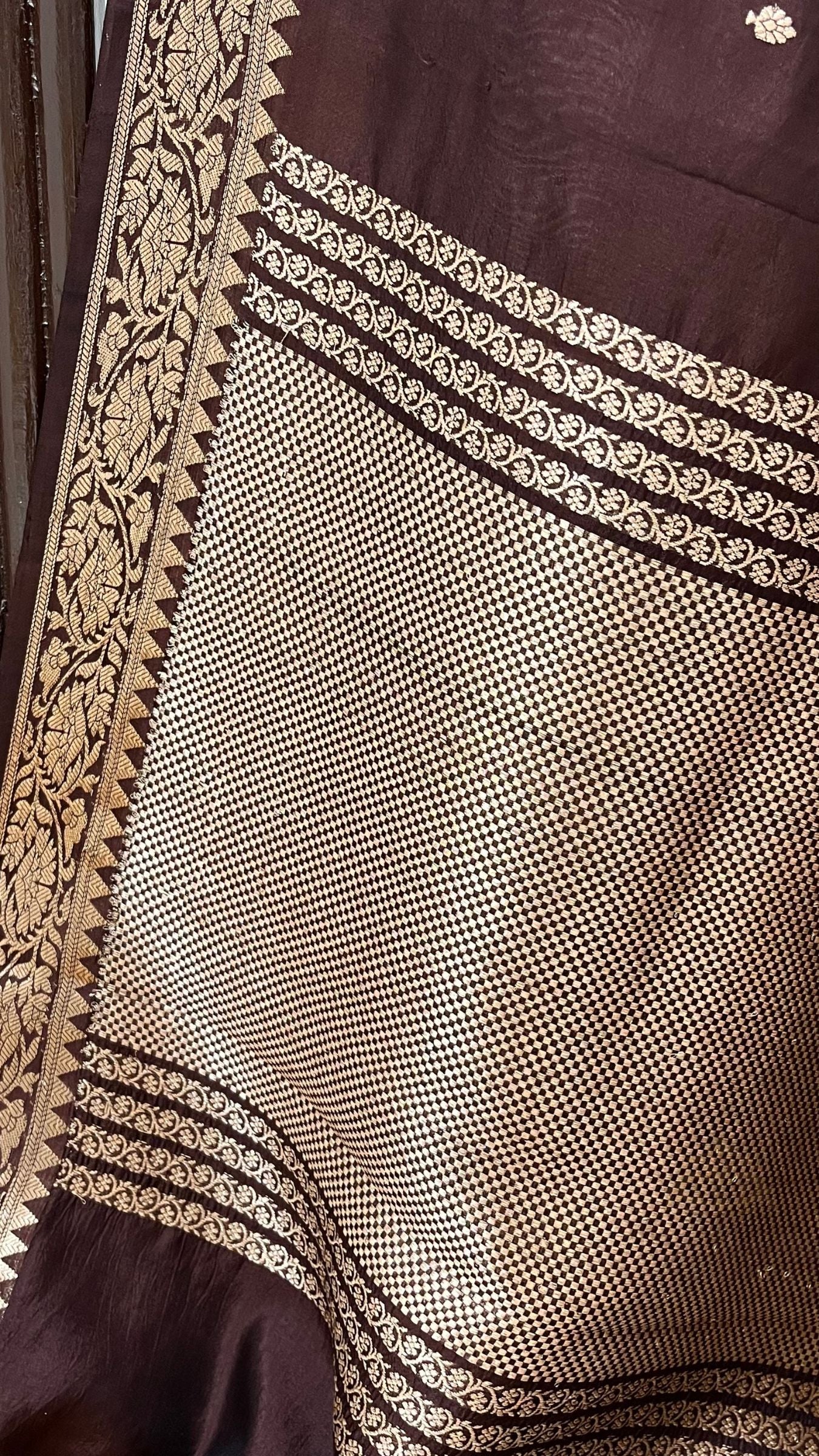 Pure  Mango Silk Handloom Banarasi Saree