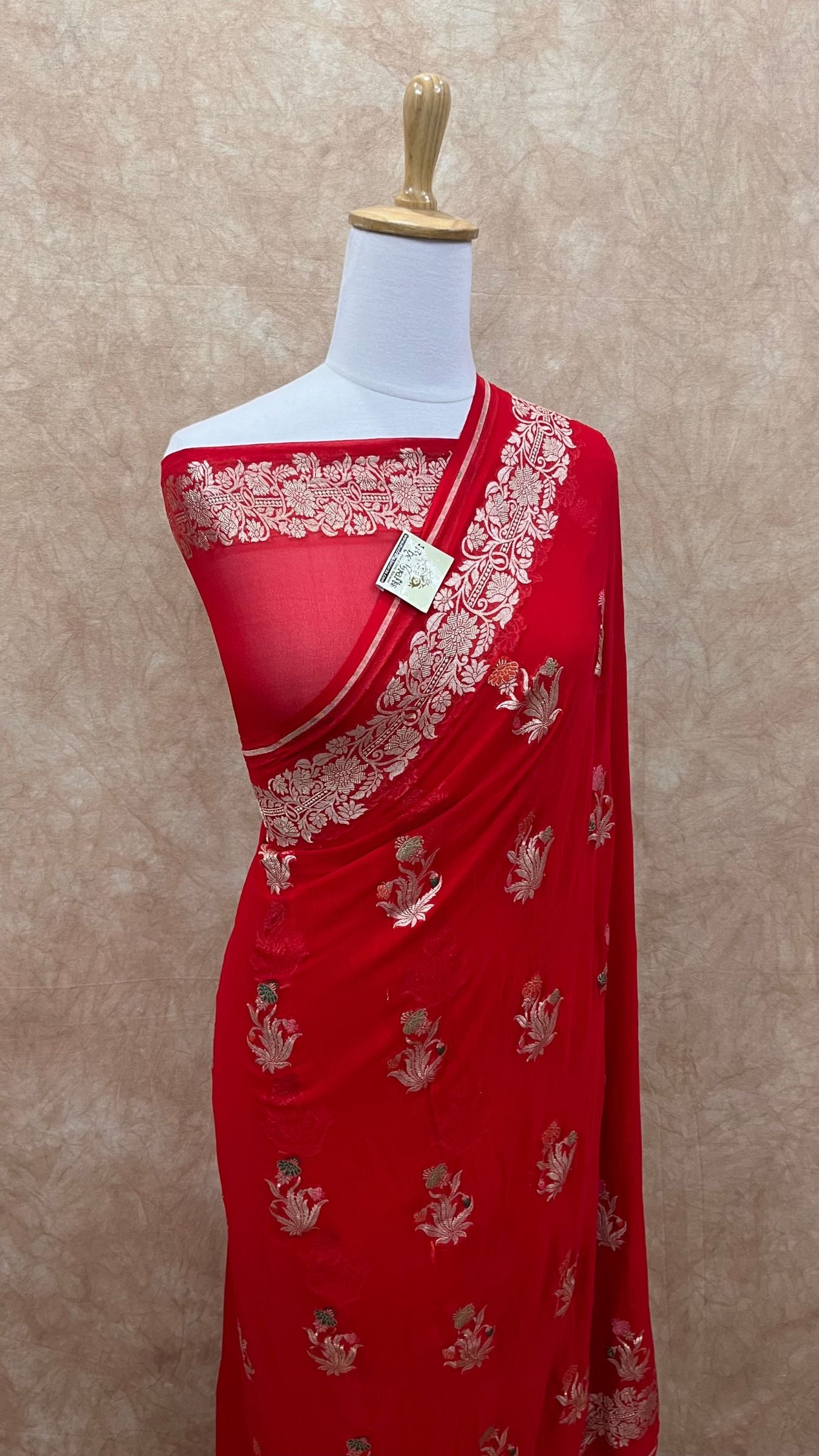 Khaddi Georgette Handloom Banarasi Saree - Jaal with Meenakari