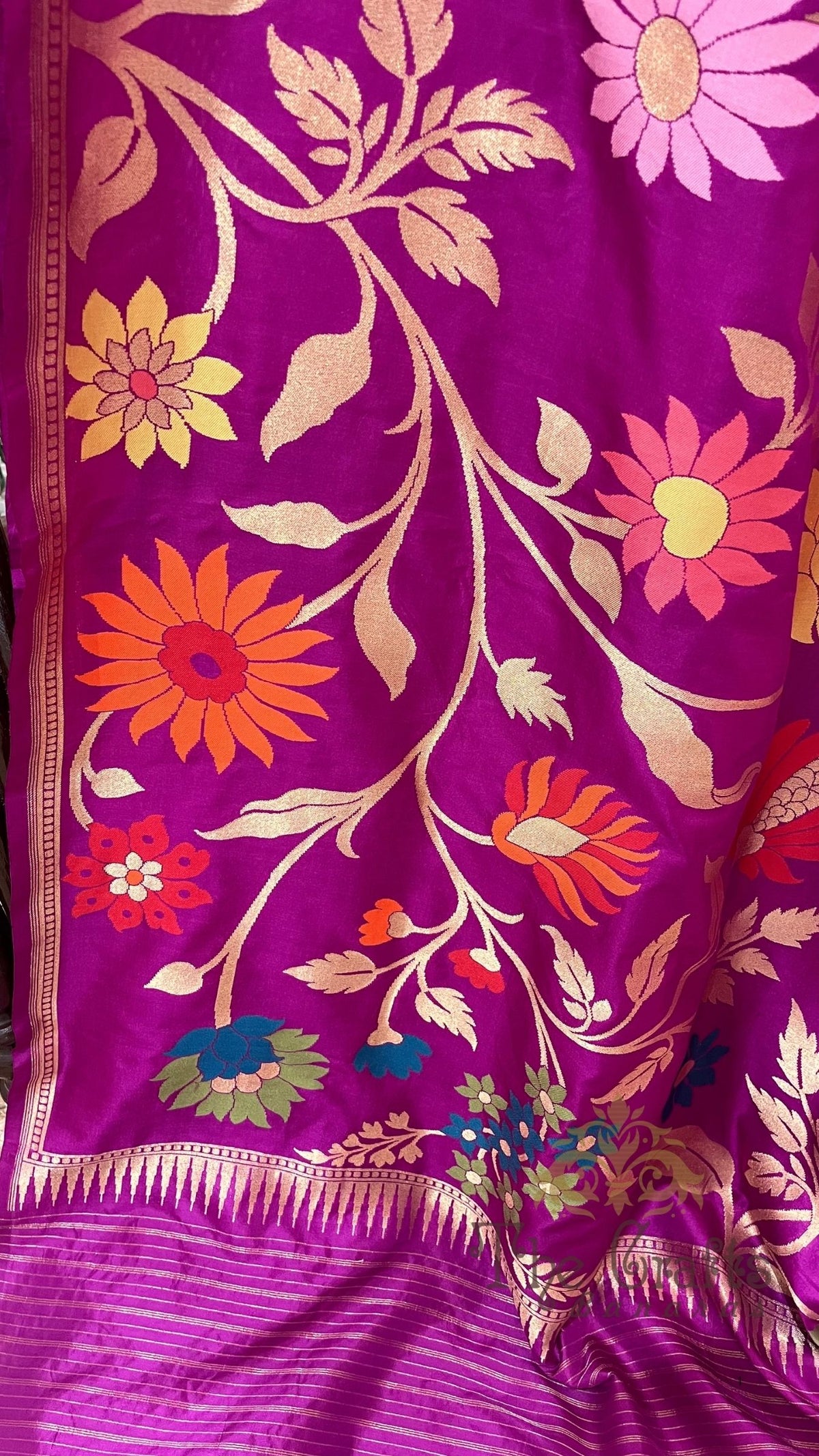 Pure Katan Silk Handloom Banarasi Saree - Tilfi Meenakari Jaal Work
