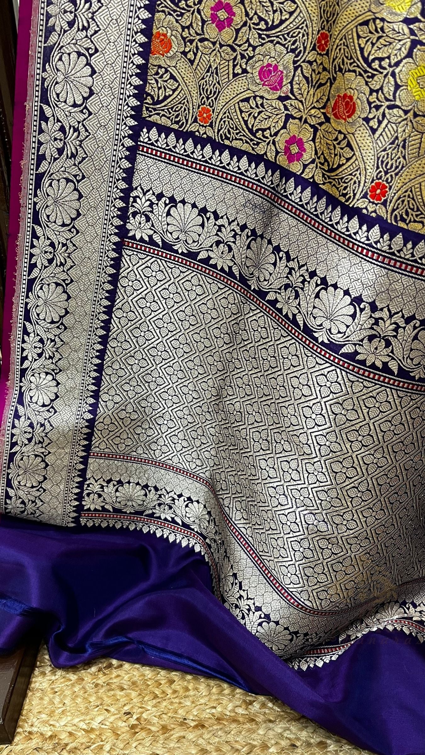 Pure Katan Silk Handloom Banarasi Saree - Kadhua Brocade Tilfi Meena