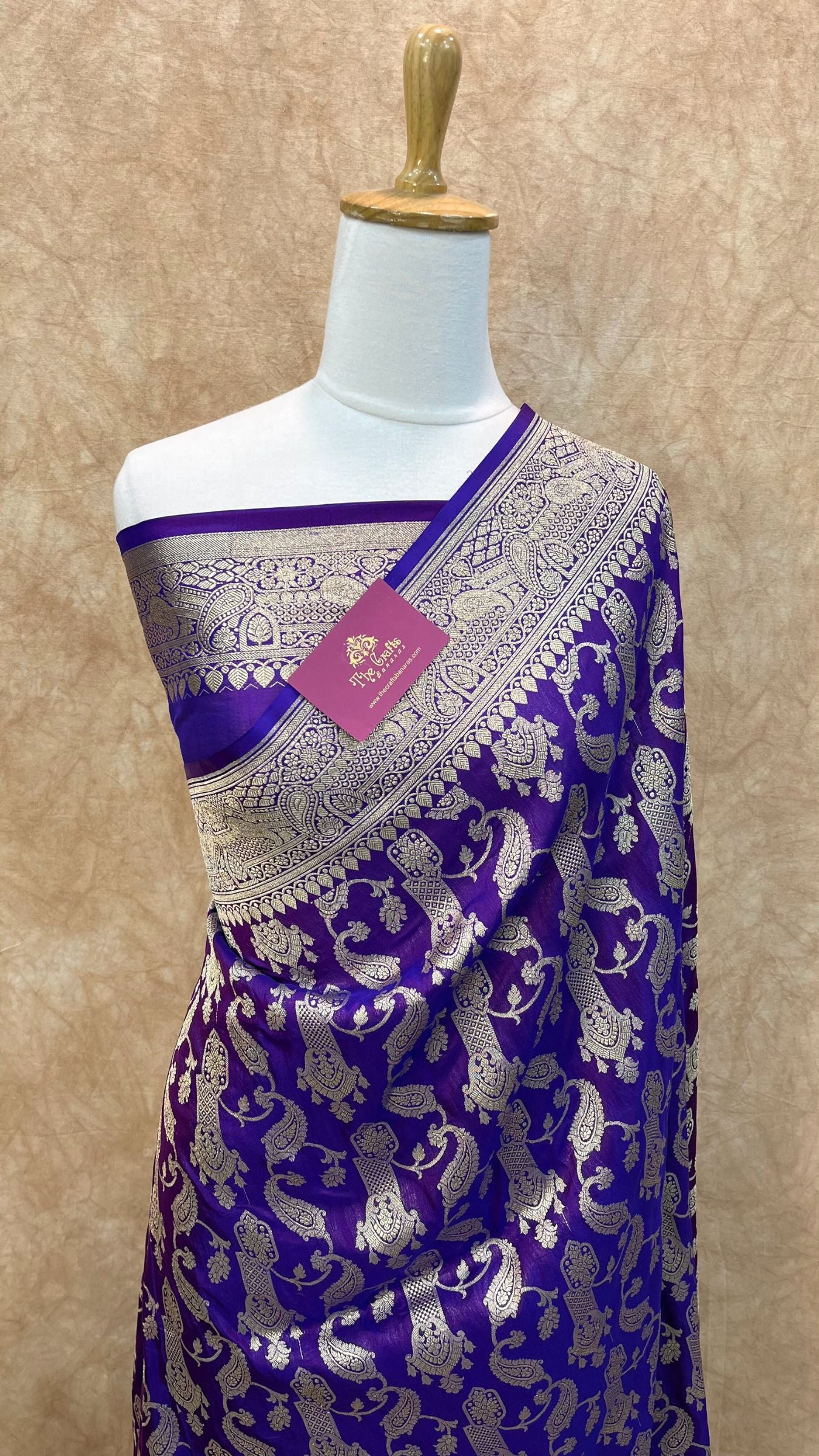 Pure Katan Silk Handloom Banarasi Saree - Jaal work