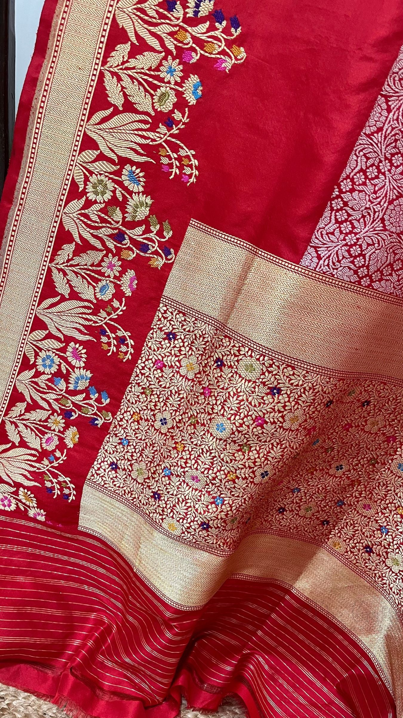 Pure Katan Silk Handloom Banarasi Saree - Kadhua Tanchui Brocade Meena