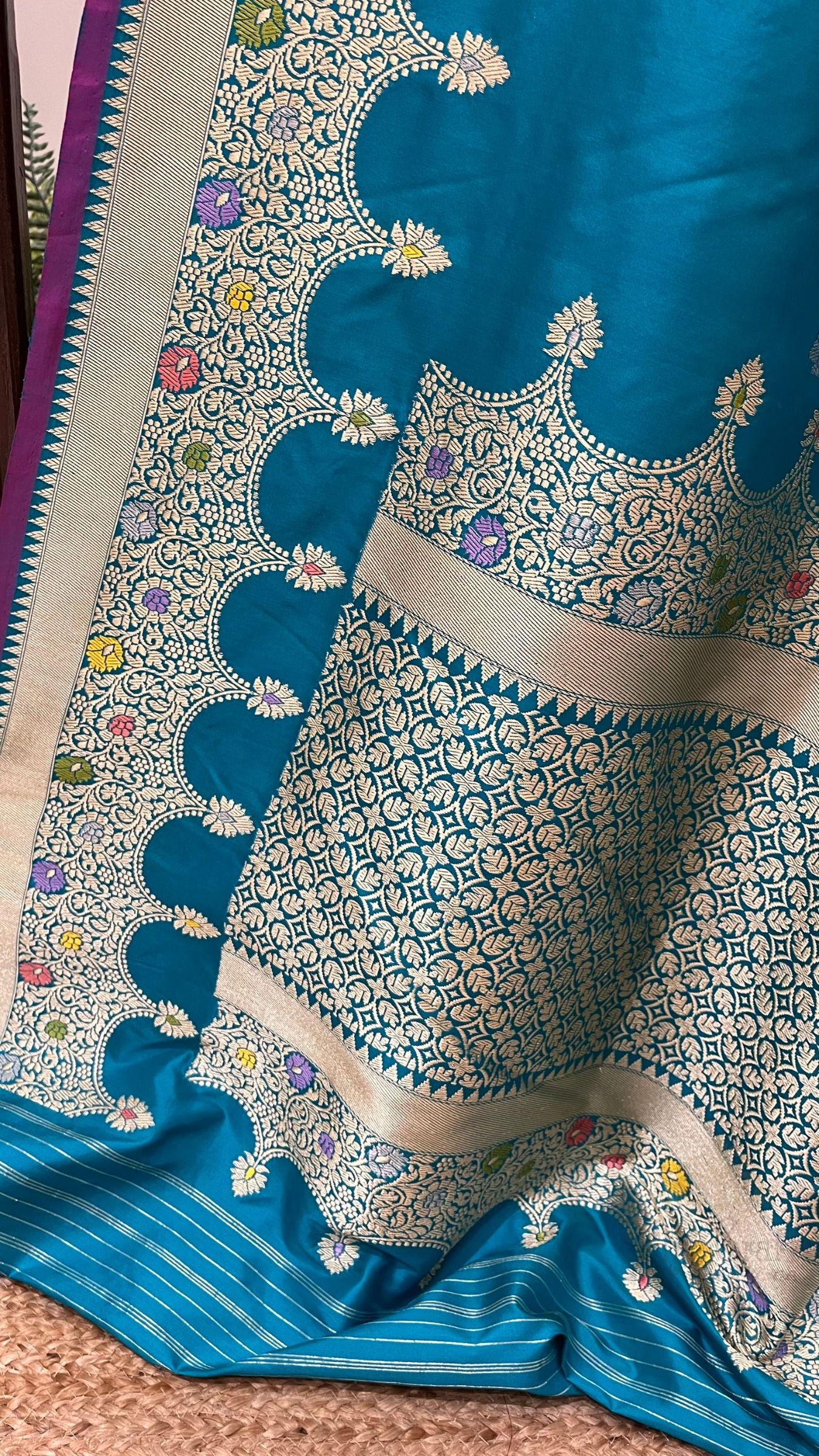 Pure Katan Silk Handloom Banarasi Saree - Kadhua Tanchui Brocade Meena