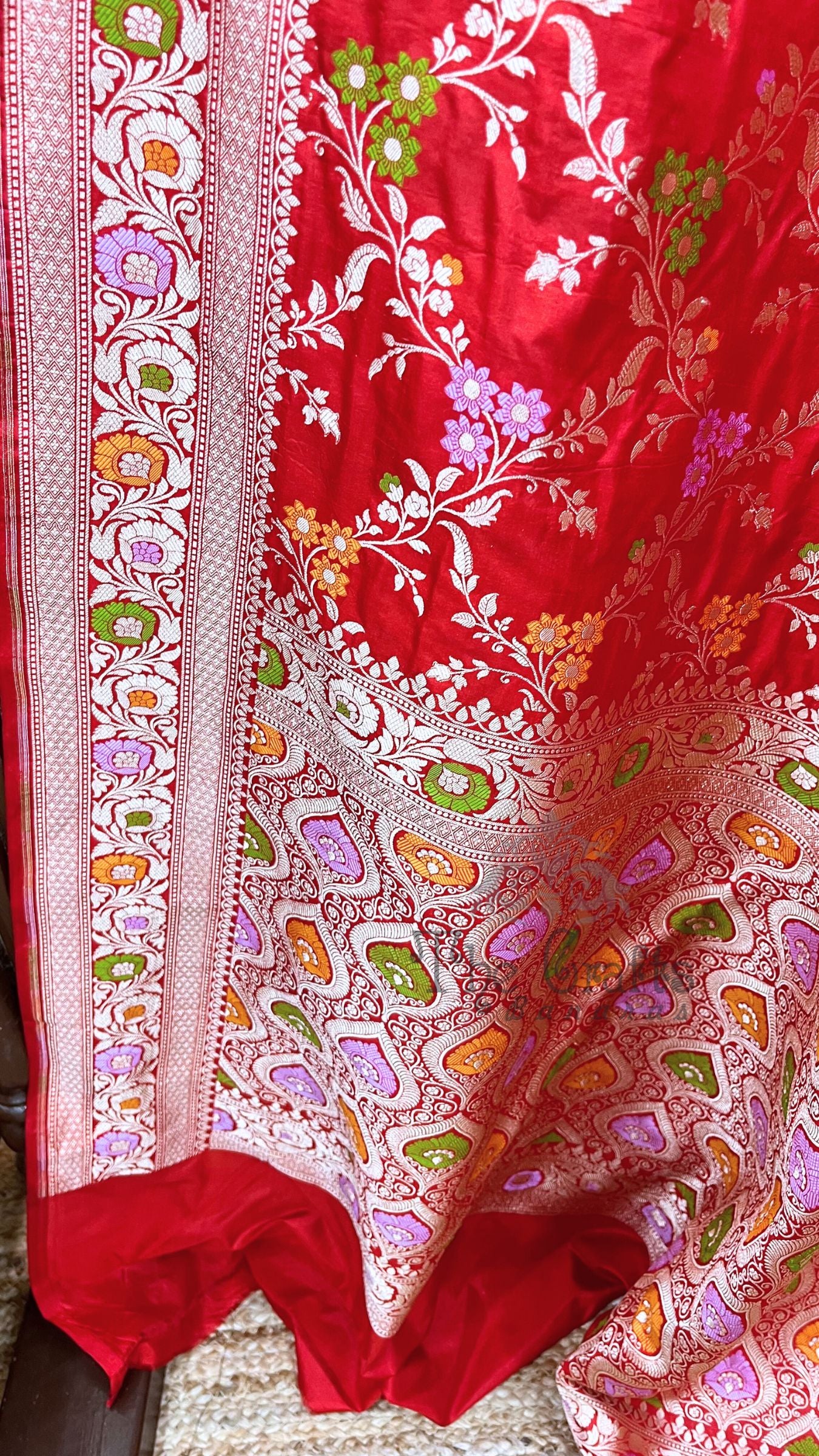 Pure Katan Silk Handloom Banarasi Saree - Jaal With Meenakari