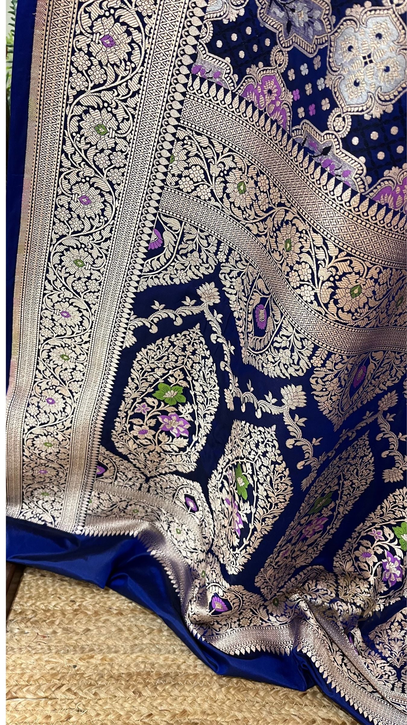 Rangkat Pure Katan Silk Handloom Banarasi Saree - Jaal with meenakari